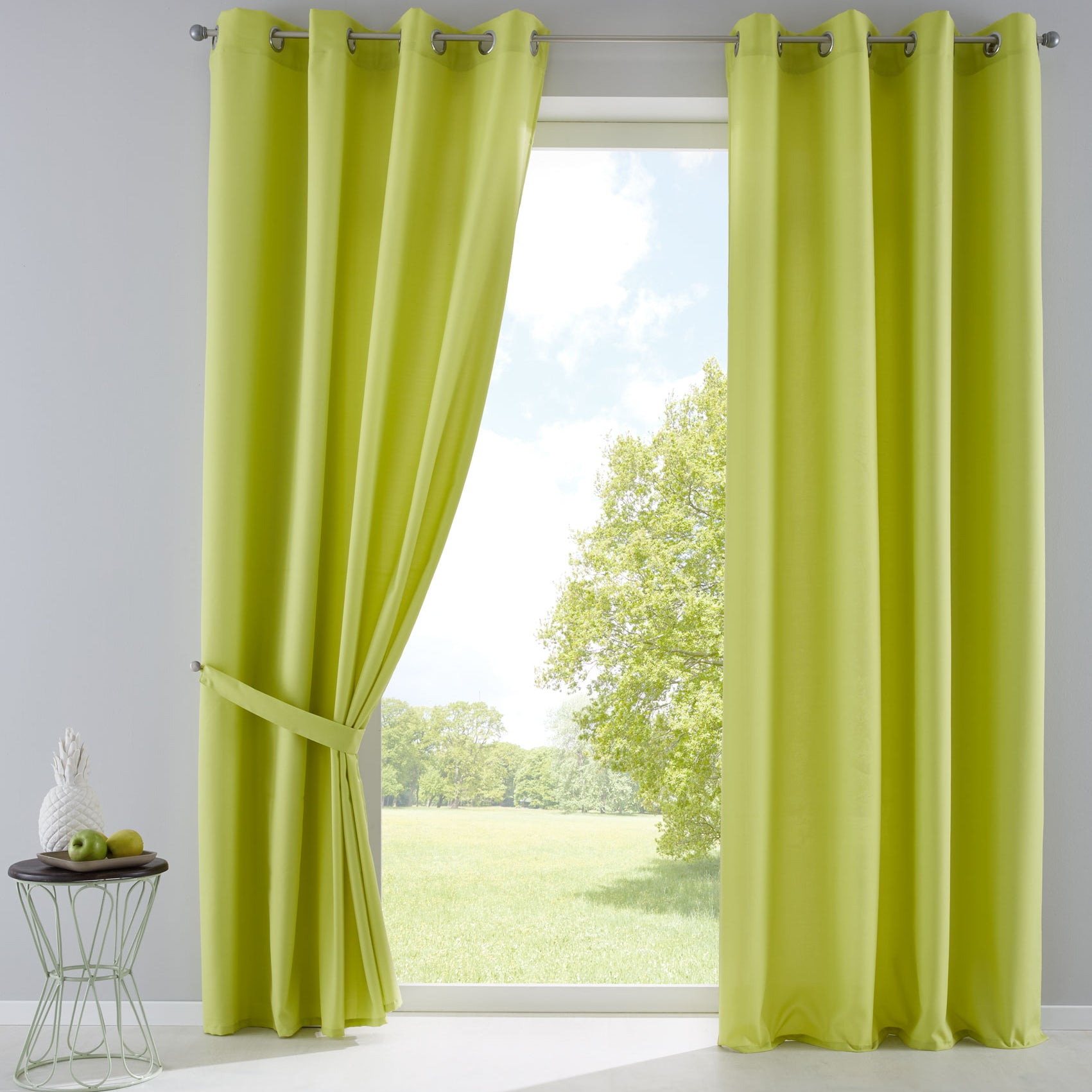 2er Set Vorhänge Blickdicht Gardinen Matt Lichtdurchlässig »PALERMO« mit Ösen und Raffhalter Dekoschal 10000265-2 Limette HxB 145x140 cm Vorhang Set 10000265-2limette | Gardinenbox.de