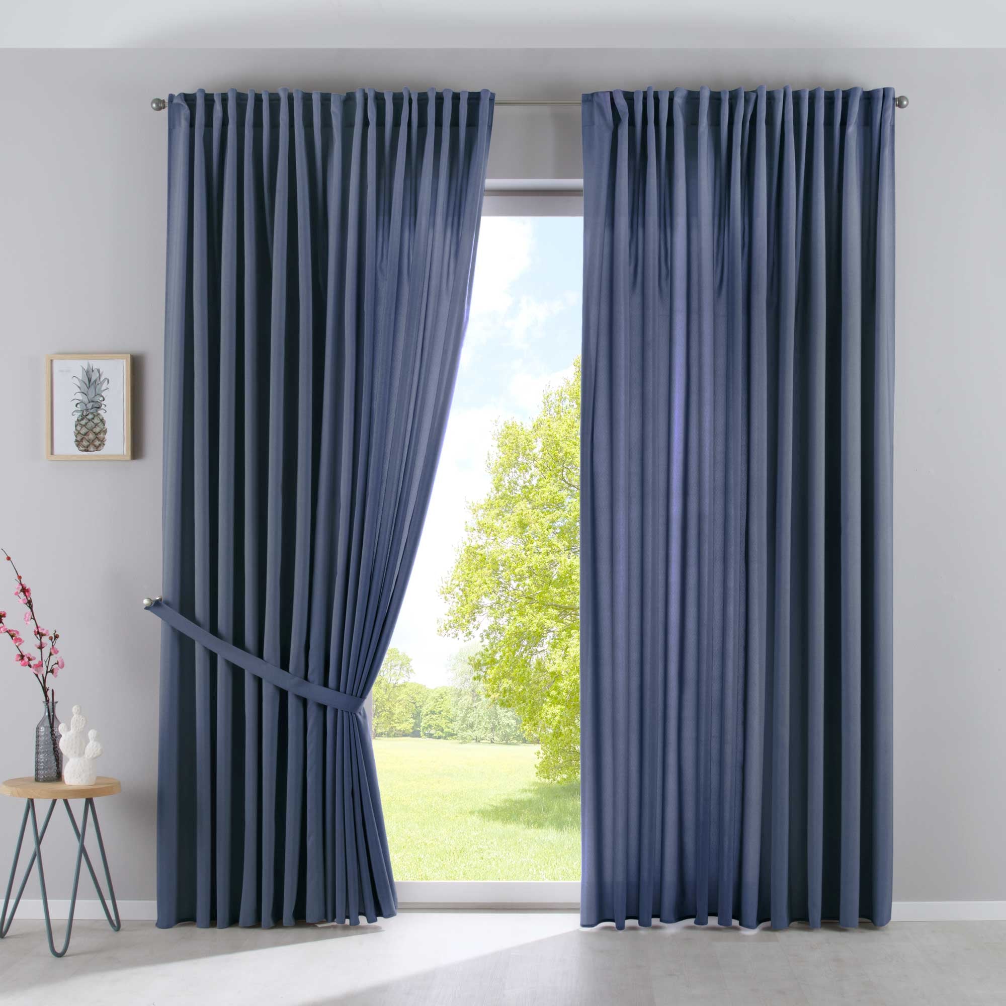 2er Set Vorhänge Verdeckte Schlaufen Cationic »JENA« Blickdicht Leinen Optik Gardinen Meliert Gardinenband mit Raffhalter 2019037-2 Saphir Blau HxB 250x300 cm Vorhang Set 2019037-2saphir_blau-breit | Gardinenbox.de