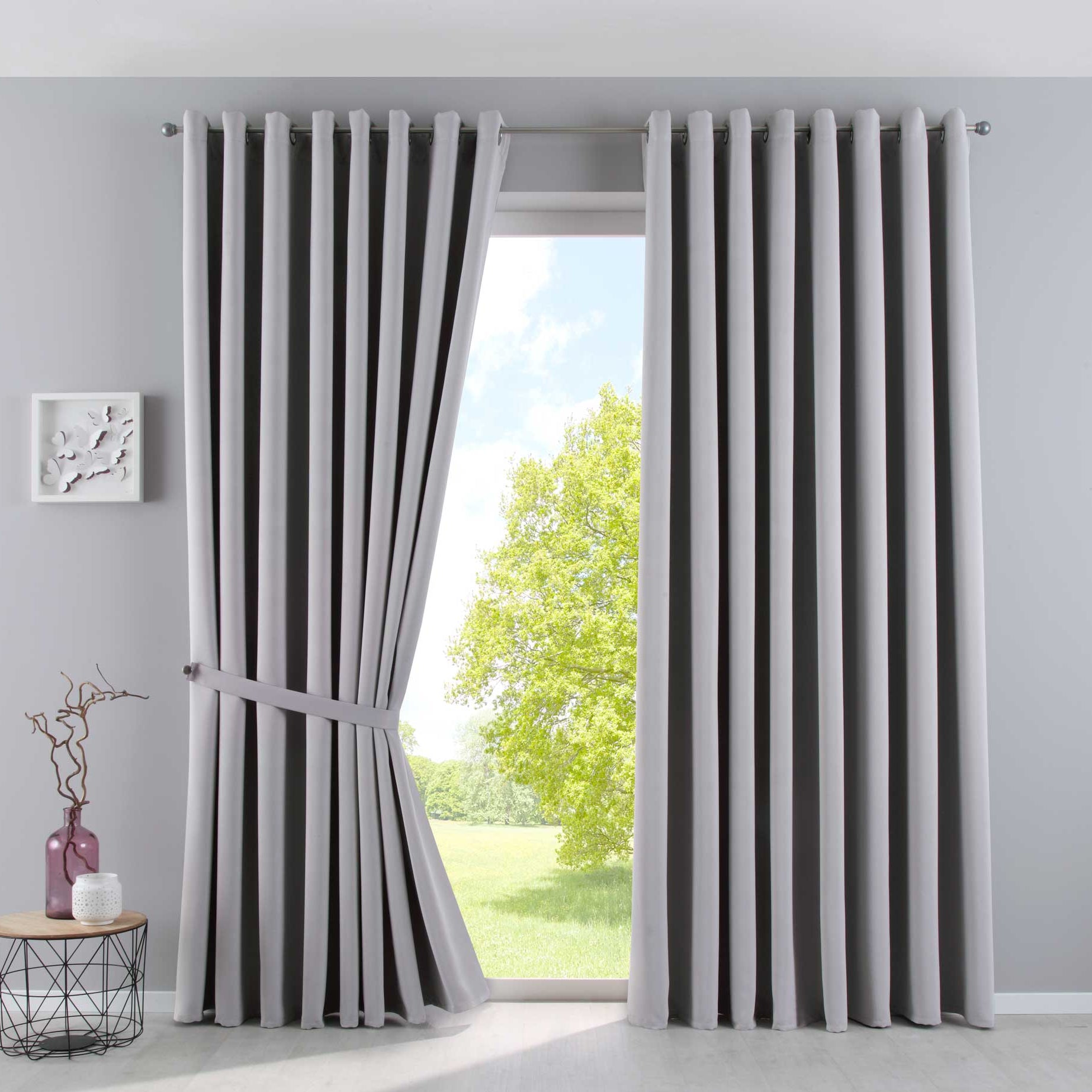 Vorhänge Blickdicht »NewYork« 2er-Pack Thermo-Gardinen Verdunkelungsvorhang Blackout Ösen schalldämmend UV-Schutz Raffhalter 201920600-2 Grau HxB 225x295 cm Vorhang Set 201920600-2grau-295 | Gardinenbox.de