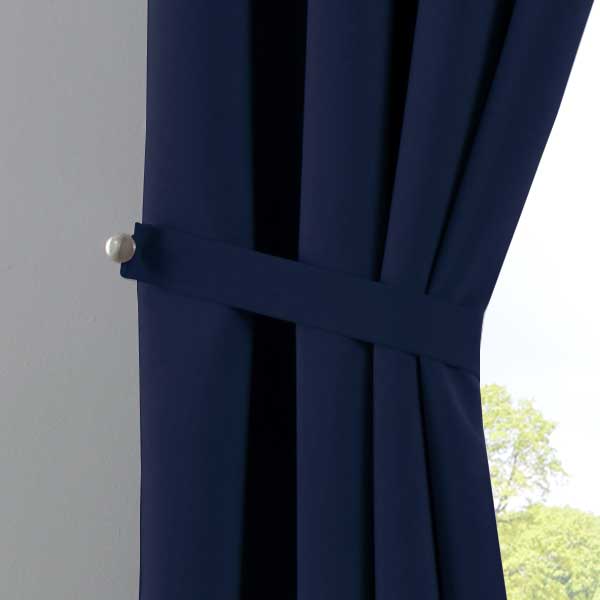 Vorhänge Blickdicht »NewYork« 2er-Pack Thermo-Gardinen Verdunkelungsvorhang Blackout Ösen schalldämmend UV-Schutz Raffhalter 201920600-2 Vorhang Set 201920600_blau_4_7cbb9ef7-a033-4415-a690-5363762a7358 | Gardinenbox.de