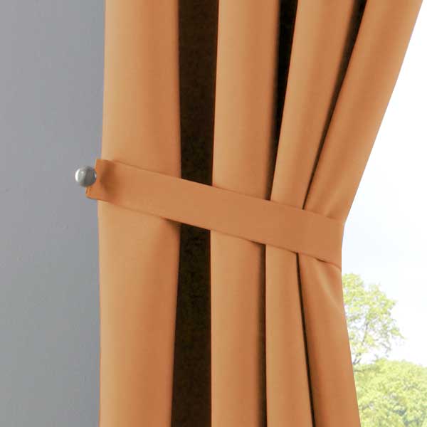 Vorhang Blickdicht »NewYork« 1er-Pack Thermo-Gardine Verdunkelungsvorhang Blackout Ösen schalldämmend UV-Schutz Raffhalter 201920600 Vorhang 201920600_orange_4 | Gardinenbox.de
