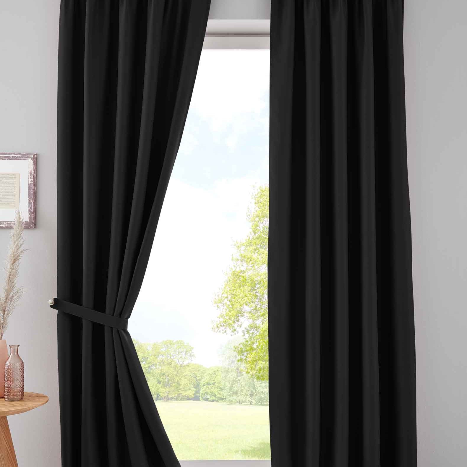 2er Set Verdunkelungsvorhänge Blickdicht »NewYork« verdeckte Schlaufen Thermo-Gardine Blackout schalldämmend Kräuselband 202020610-2 Schwarz HxB 225x295 cm Vorhang Set 202020610-2schwarz | Gardinenbox.de