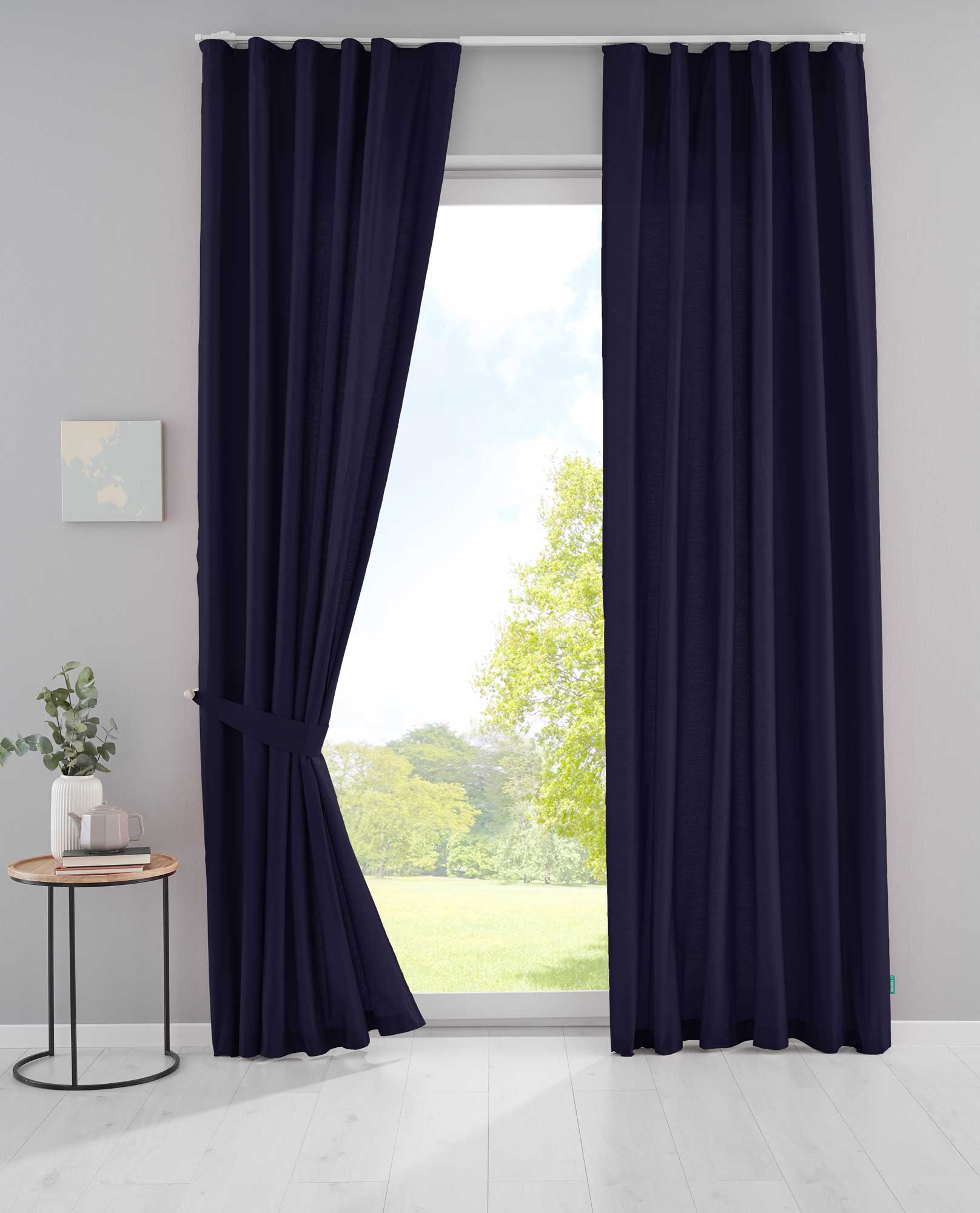 2er Set Bio Organic Vorhänge »Bremen« Reine Bio Baumwolle Blickdicht Gardinen Verdeckte Schlaufen Gardinenband Pflegeleicht 202088 Dunkelblau HxB 225x145 cm Vorhang Set 202088dunkelblau | Gardinenbox.de