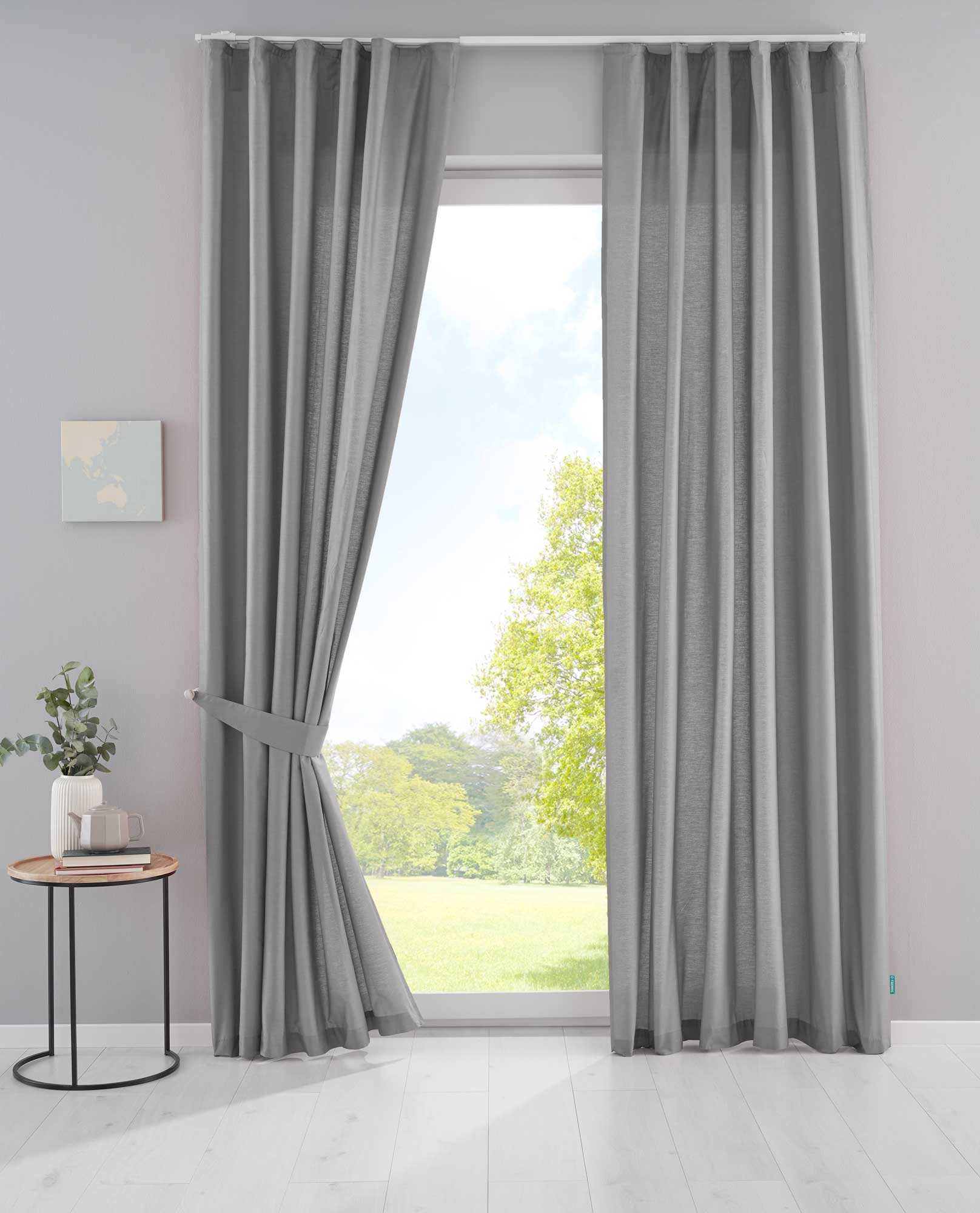 2er Set Bio Organic Vorhänge »Bremen« Reine Bio Baumwolle Blickdicht Gardinen Verdeckte Schlaufen Gardinenband Pflegeleicht 202088 Grau HxB 250x145 cm Vorhang Set 202088grau_1e3e2e4d-0f75-4e32-a7d6-f51c149033e0 | Gardinenbox.de