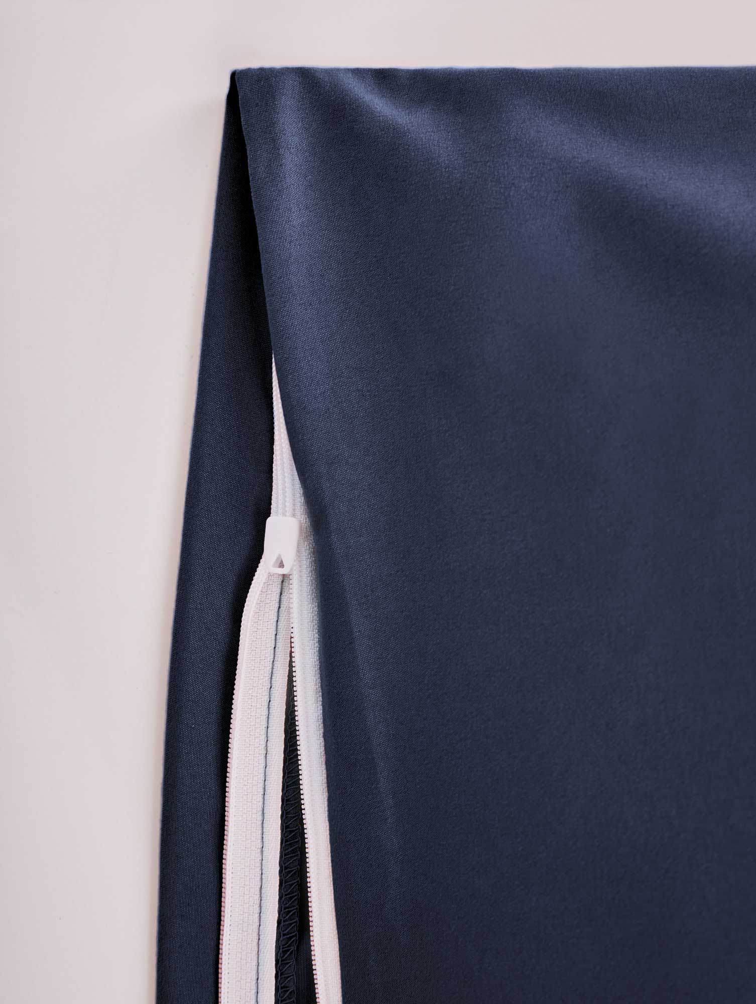 Bio Baumwolle Bettwäsche Set »Bremen« Kissenbezug Bettbezug Reißverschluss Hautfreundlich 202091 Bettwäsche 202090_05-Dunkelblau__2 | Gardinenbox.de