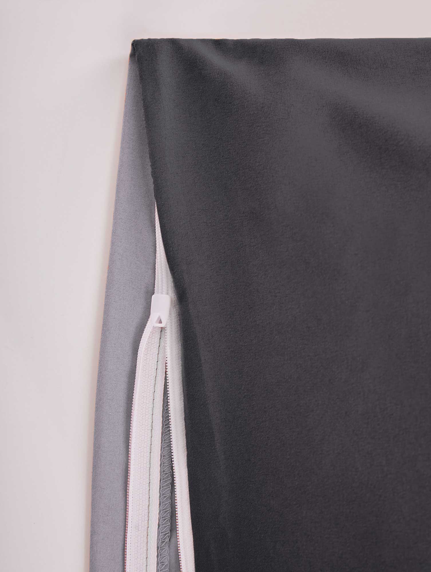 Bio Baumwolle Bettwäsche Set »Bremen« Kissenbezug Bettbezug Reißverschluss Hautfreundlich 202091 Bettwäsche 202090_05-Schwarz-Grau__1 | Gardinenbox.de