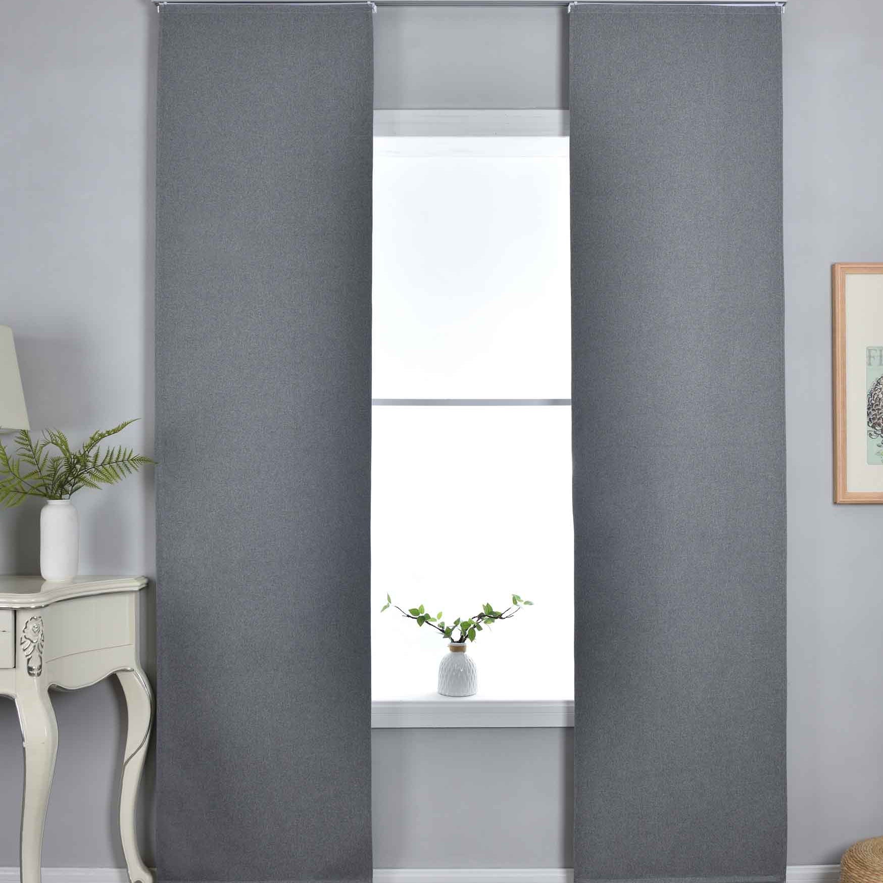 2er Set Flächenvorhänge mit Paneelwagen 100% Verdunkelung Blackout »München Dark« Paneelwagen Dreischichtige Bindung 202410P-2 Grau Schiebegardine 202410P-2grau_220f0814-f862-4183-ad5f-30b8f05662a2 | Gardinenbox.de