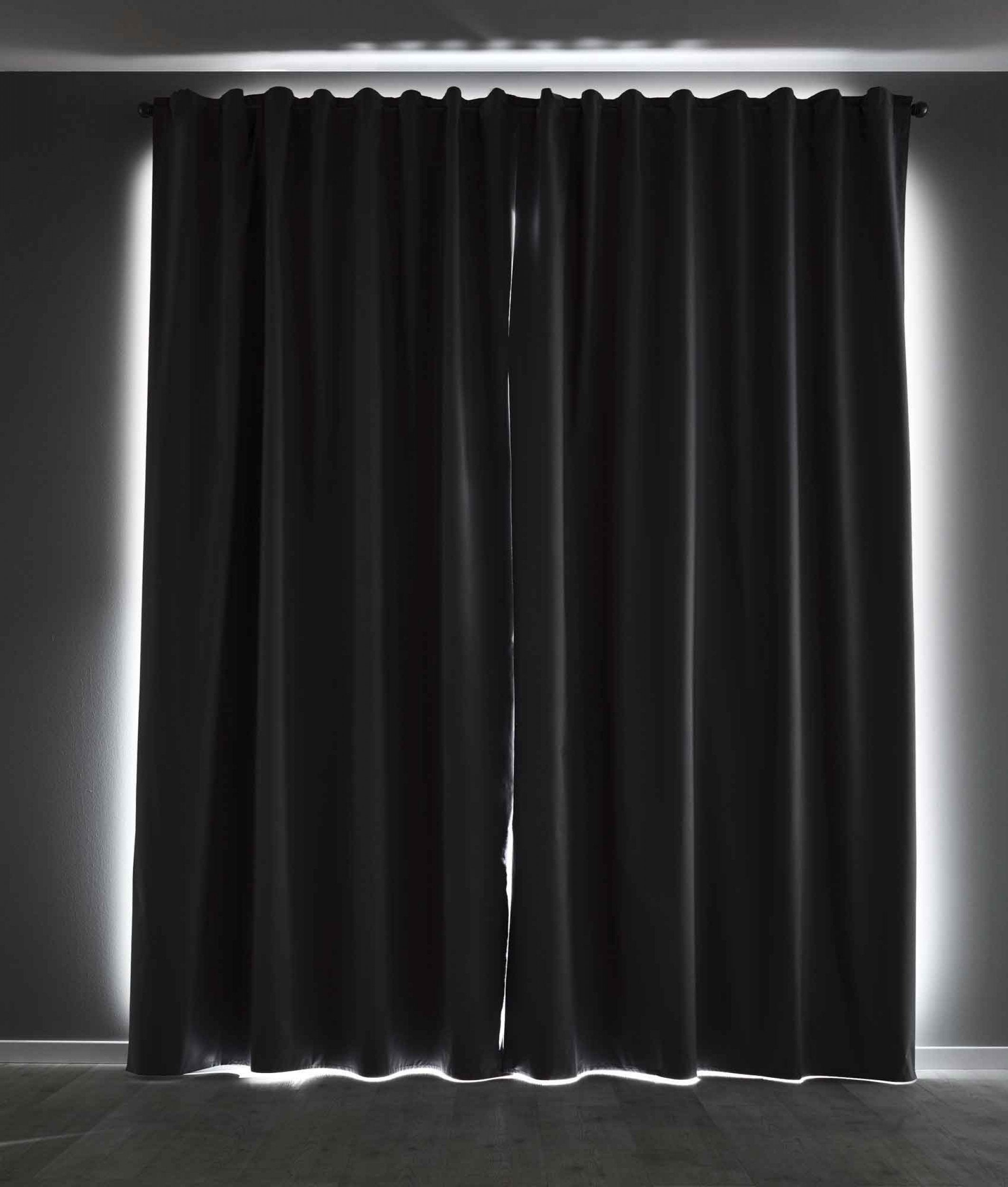 2er Set Verdunkelungsvorhänge Ösen Raffhalter 100% Verdunkelung Blackout »München Dark« Dreischichtige Bindung Fischgrätmuster 202410-2 Vorhang 202410verdunkelung_1_5f615823-3fee-4f6b-a44a-36a2449aa09c | Gardinenbox.de