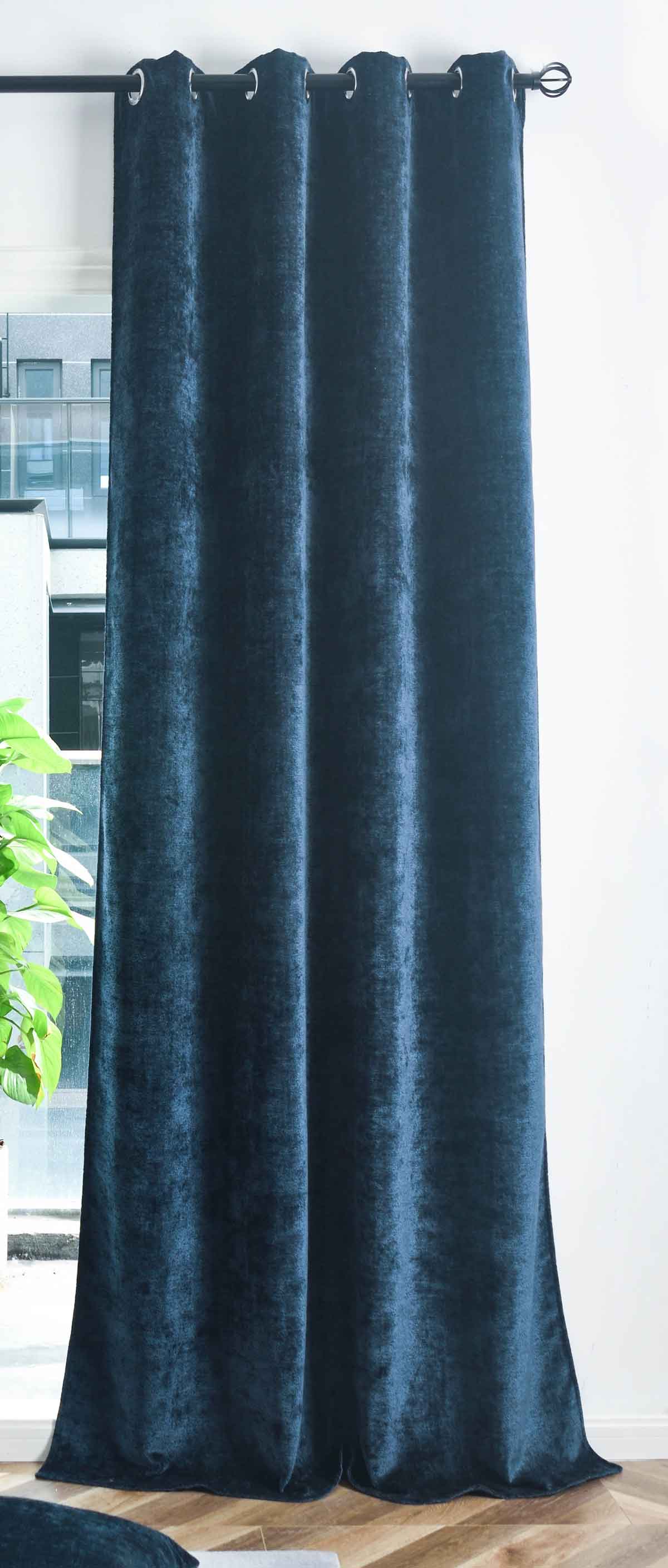 Verdunkelungsvorhang »Nürnberg« Ösen Raffhalter Chenille samtig weich geschmeidig fallend 202420 Blau Vorhang 202420blau | Gardinenbox.de