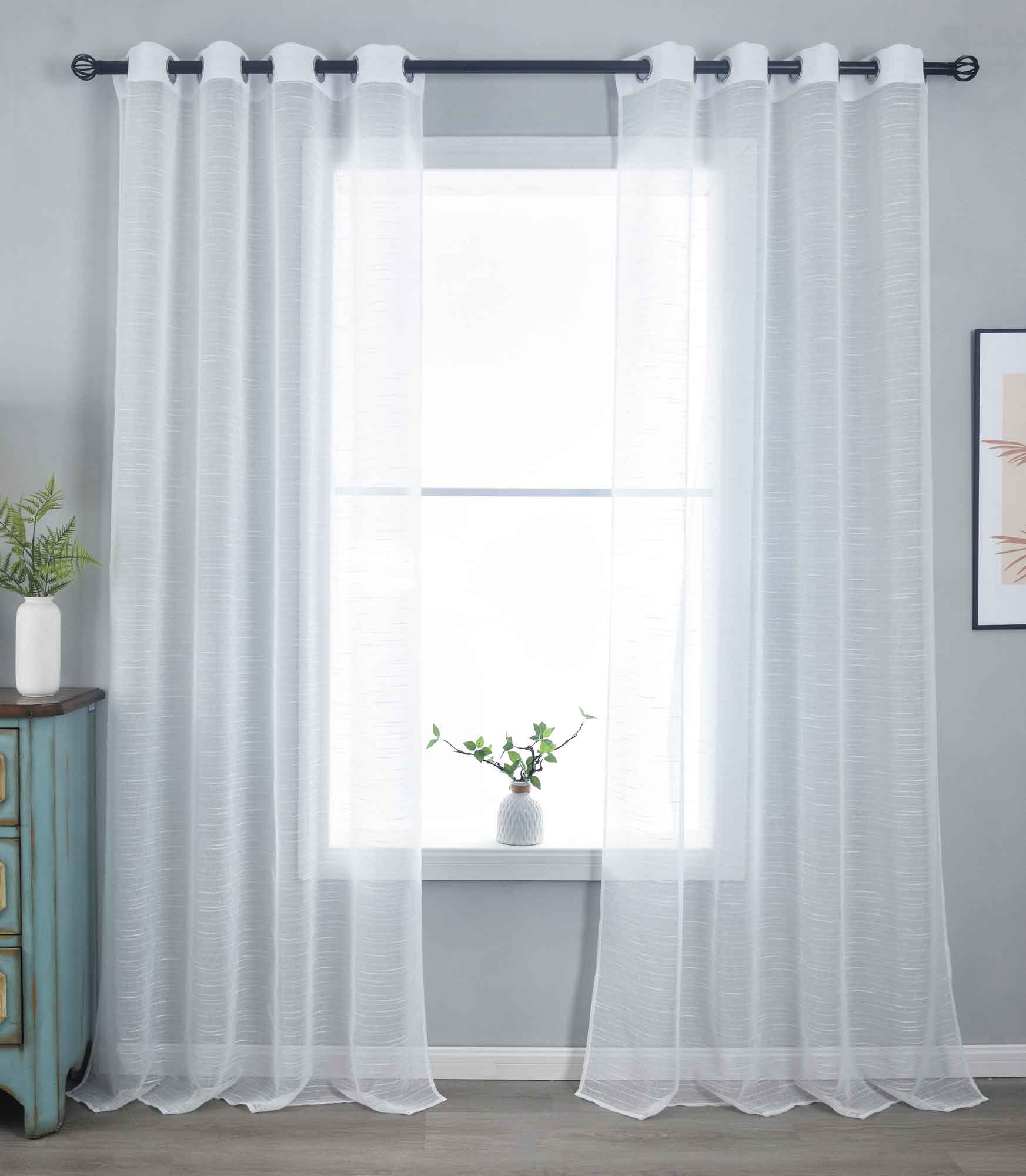 2er Set Gardinen »Dresden« Ösen HxB 245x135 cm Natur Raffhalter filigran leicht modern elegant Linienmuster 202440-2 Gardinenschal 202440-2natur | Gardinenbox.de