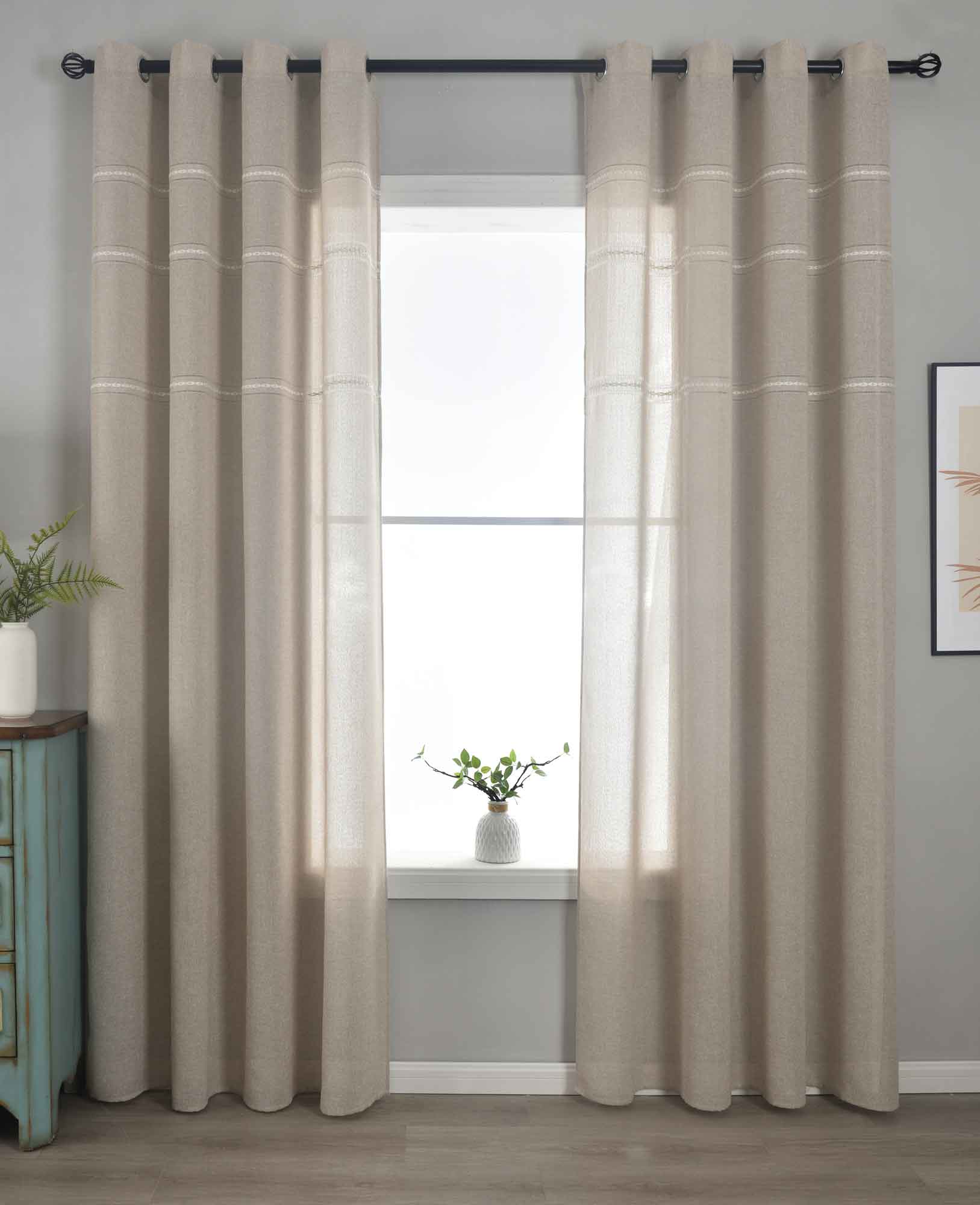 2er Set Halbtransparente Gardinen mit Ösen »Leipzig« Kettenmuster lichtdurchlässig elegante Struktur 202450-2 Taupe Gardinenschal 202450-2taupe | Gardinenbox.de