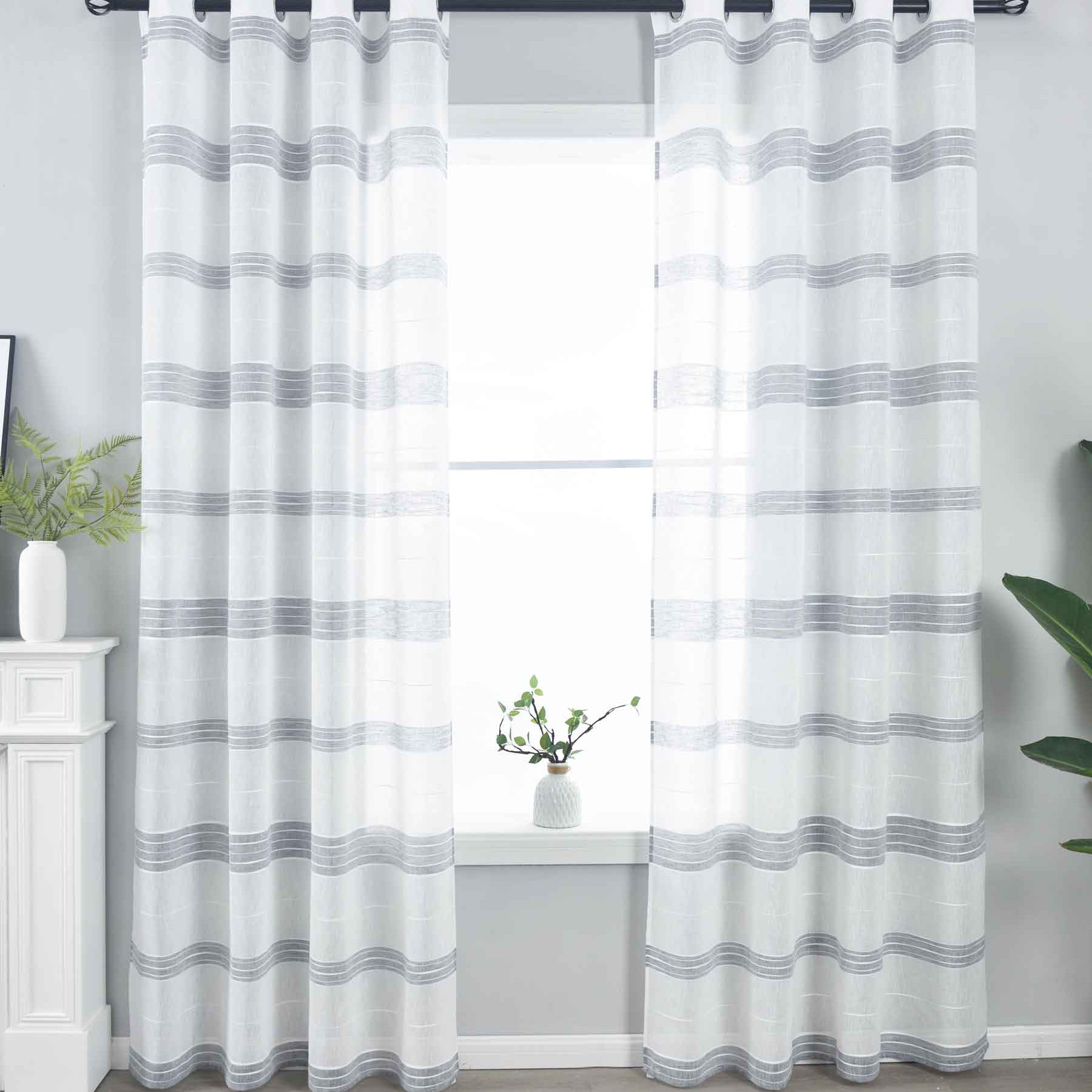 2er Set Halbtransparente Gardinen mit Ösen »Frankfurt« Leinenbindung Robust Formstabil Linienmuster 202460-2 Grau Gardinenschal 202460-2grau | Gardinenbox.de