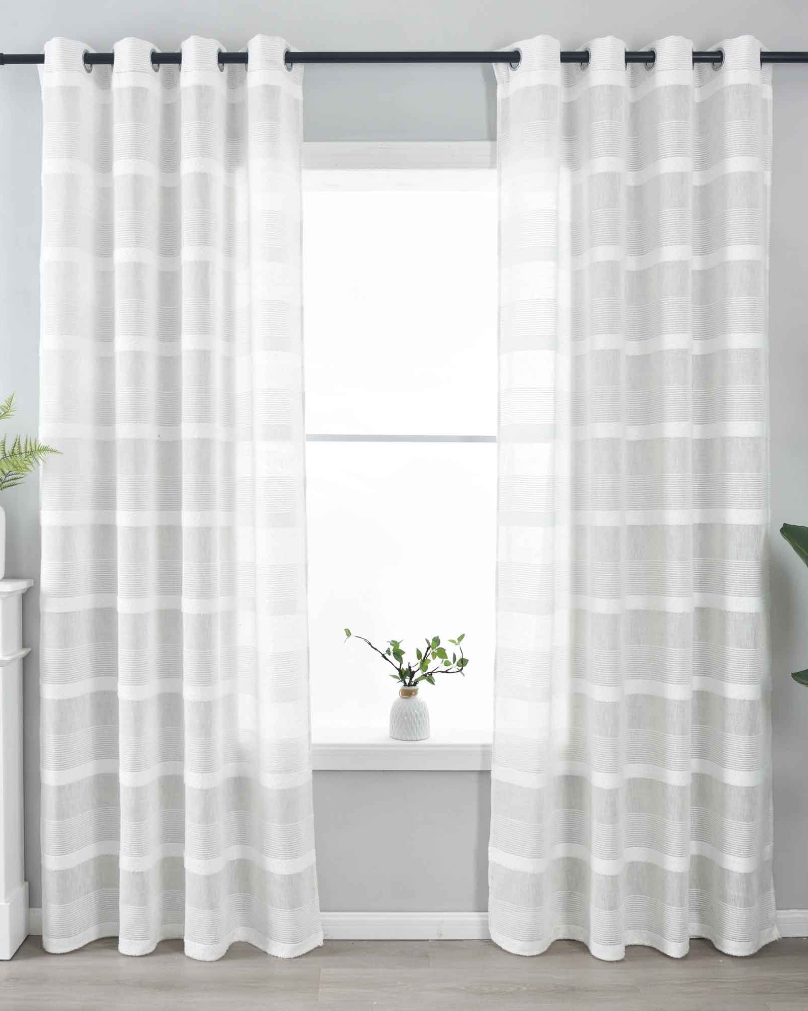 2er Set Halbtransparente Gardine mit Ösen HxB 245x140 cm Natur Meliert »Halle« Chenille Leinenbindung Lichtdurchlässig Halbtransparent 202480-2 Gardinenschal 202480-2natur_meliert | Gardinenbox.de