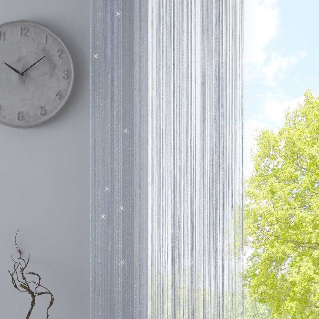 Fadengardine mit Tunneldurchzug und eingenähtem Kräuselband, geeignet für Gardinenstangen und Gardinenschienen Fadenvorhang Fadenstore Raumteiler 20303CN Silber Lurex HxB 250x90 cm Fadengardine 20303CNsilber_lurex_39a2a710-35a5-401b-ad5d-db9dda27d430 | Gardinenbox.de