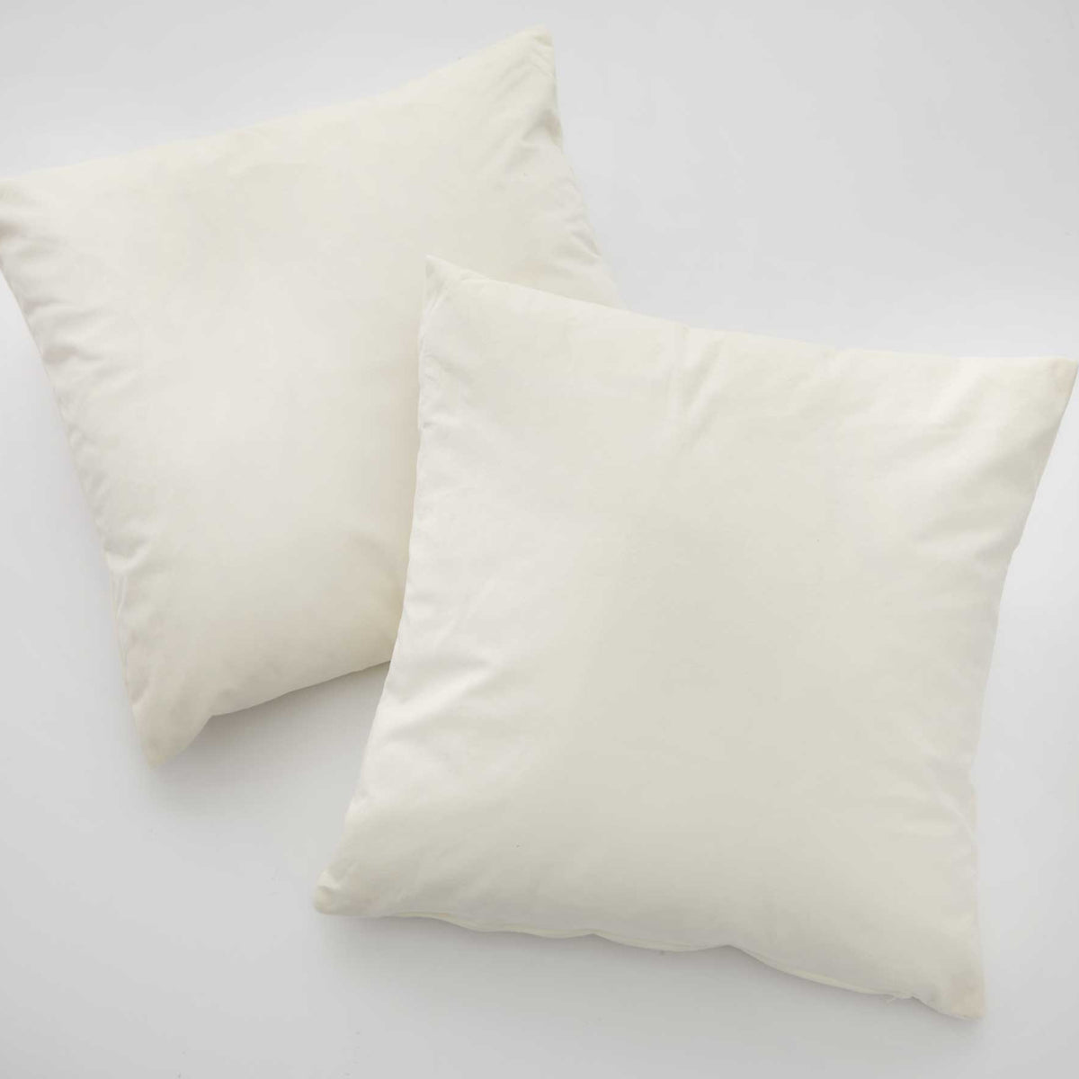 2er Set Sofakissen mit Füllung »Milano« Dekokissen mit Komfort-Samt-Bezug und Reißverschluß mit Füllkissen Extra Weich Couchkissen 203572-2