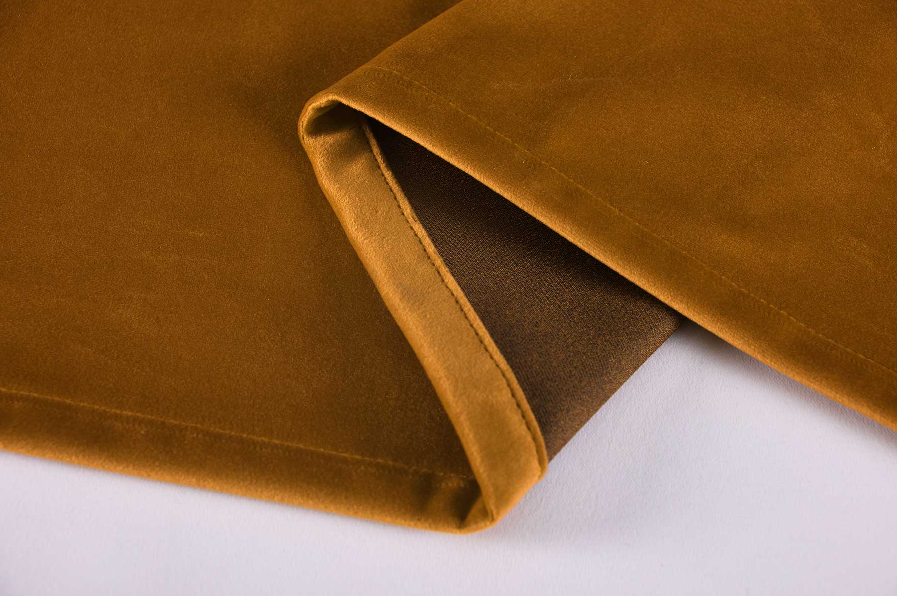 2er Set Flächenvorhänge Verdunkelung Schiebegardinen »Milano« Samt blickdicht Blackout Alu Paneelwägen Beschwerungsstangen 203571-2-alu Schiebegardine 20357_2024-05-02T13_55_09.299Z | Gardinenbox.de