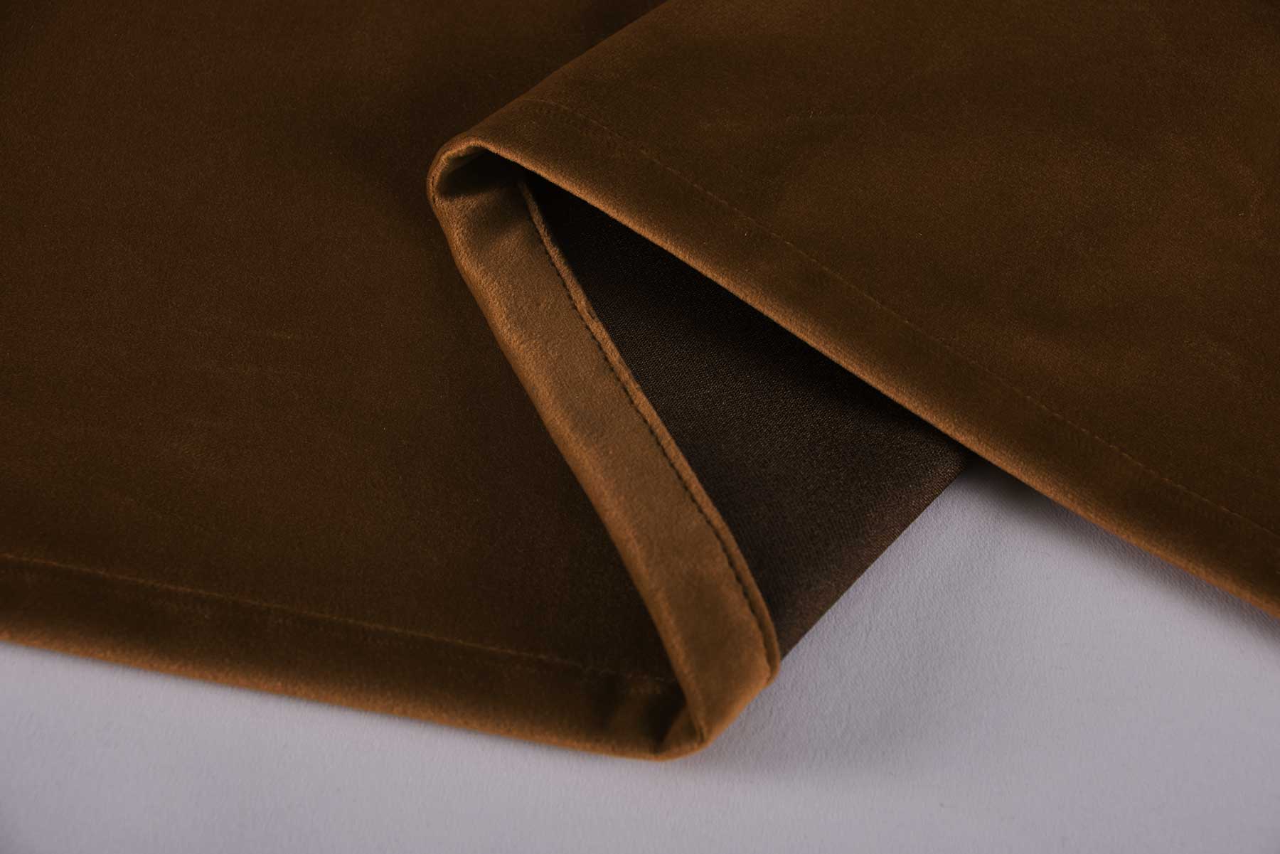 Verdunkelung Flächenvorhang Schiebegardine »Milano« Samt blickdicht Blackout Paneelwagen Beschwerungsstange 203571 Schiebegardine 20357_taupe_1_c4be8828-310a-425b-bf05-dadbcea36c2f | Gardinenbox.de