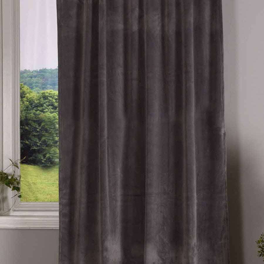 Verdunkelungsvorhang »Milano« Samt blickdicht Schlaufenband Tunneldurchzug Blackout Bügelband kürzbar 20357 Grau 1 Stück HxB 235x135 cm Vorhang Set 20357grau-1x | Gardinenbox.de