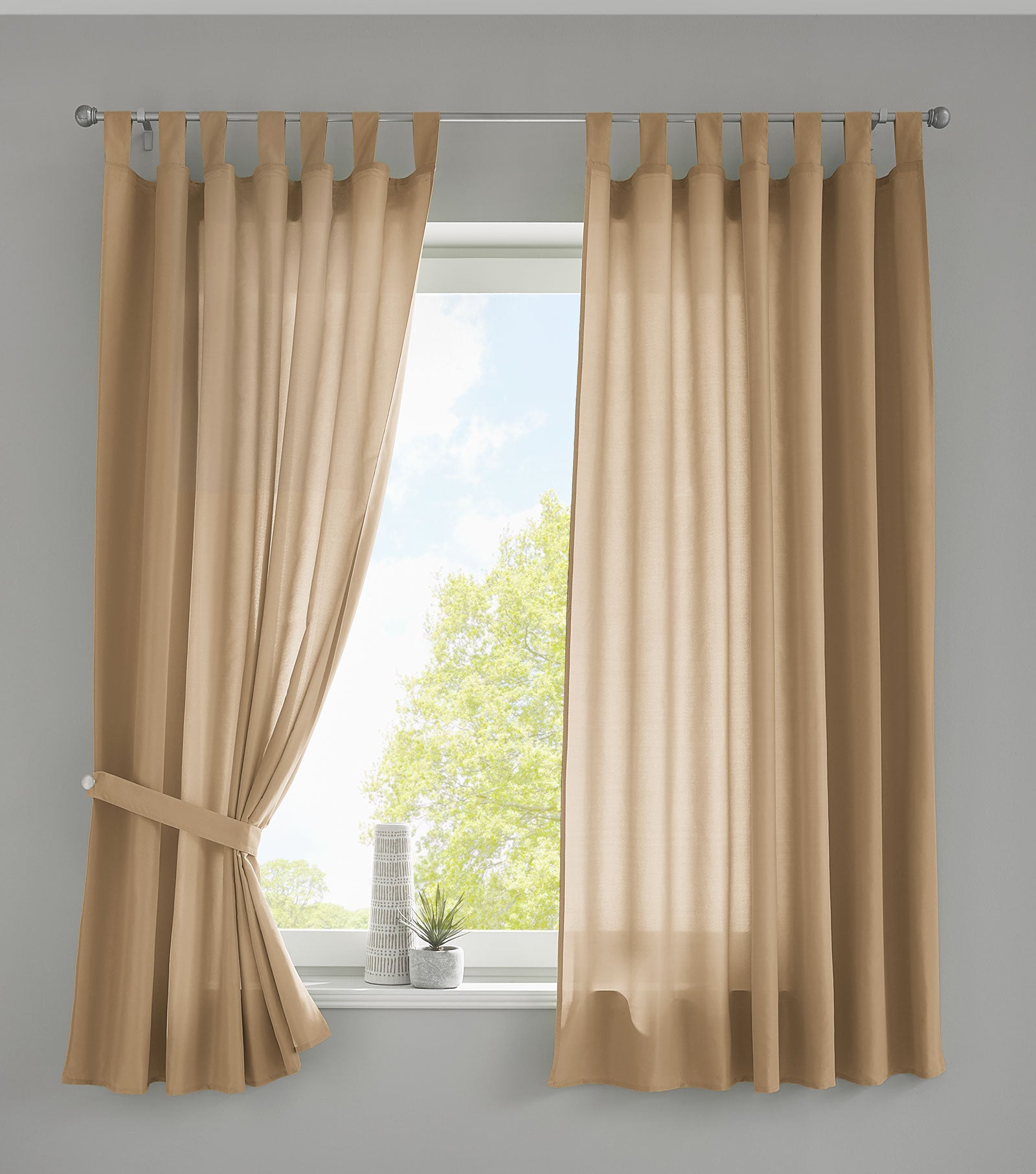 2er Set Vorhänge Schal Schlaufen »Berlin« Microsatin Lichtdurchlässig Kräuselband Uni Matt 20400N2 Sand HxB 175x140 cm Vorhang 20400N2sand-175_2 | Gardinenbox.de