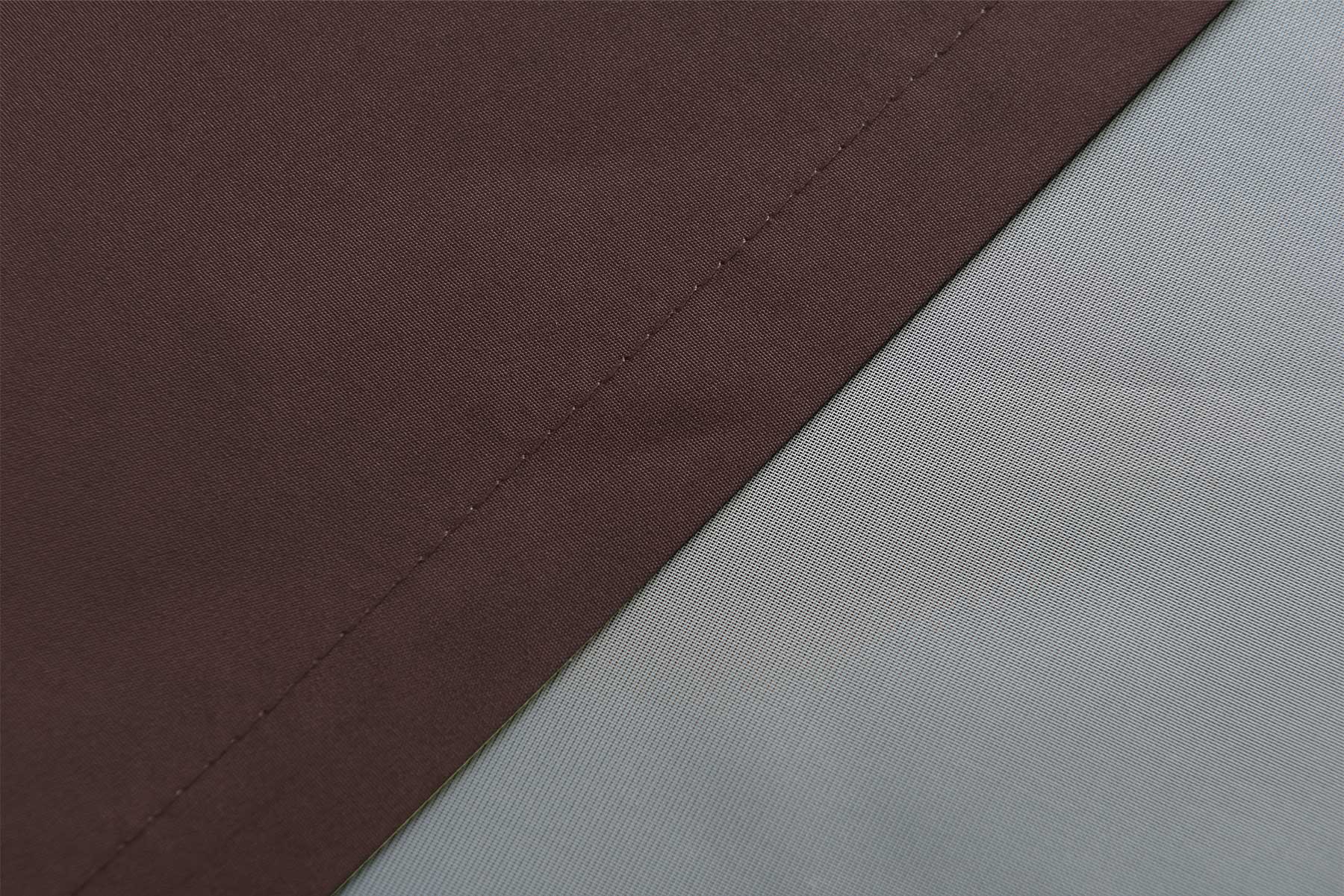 2er Set Vorhänge Schal Ösen »Berlin« Microsatin Lichtdurchlässig Uni Matt 20405N2 Vorhang 20400_detail_braun_2_1 | Gardinenbox.de