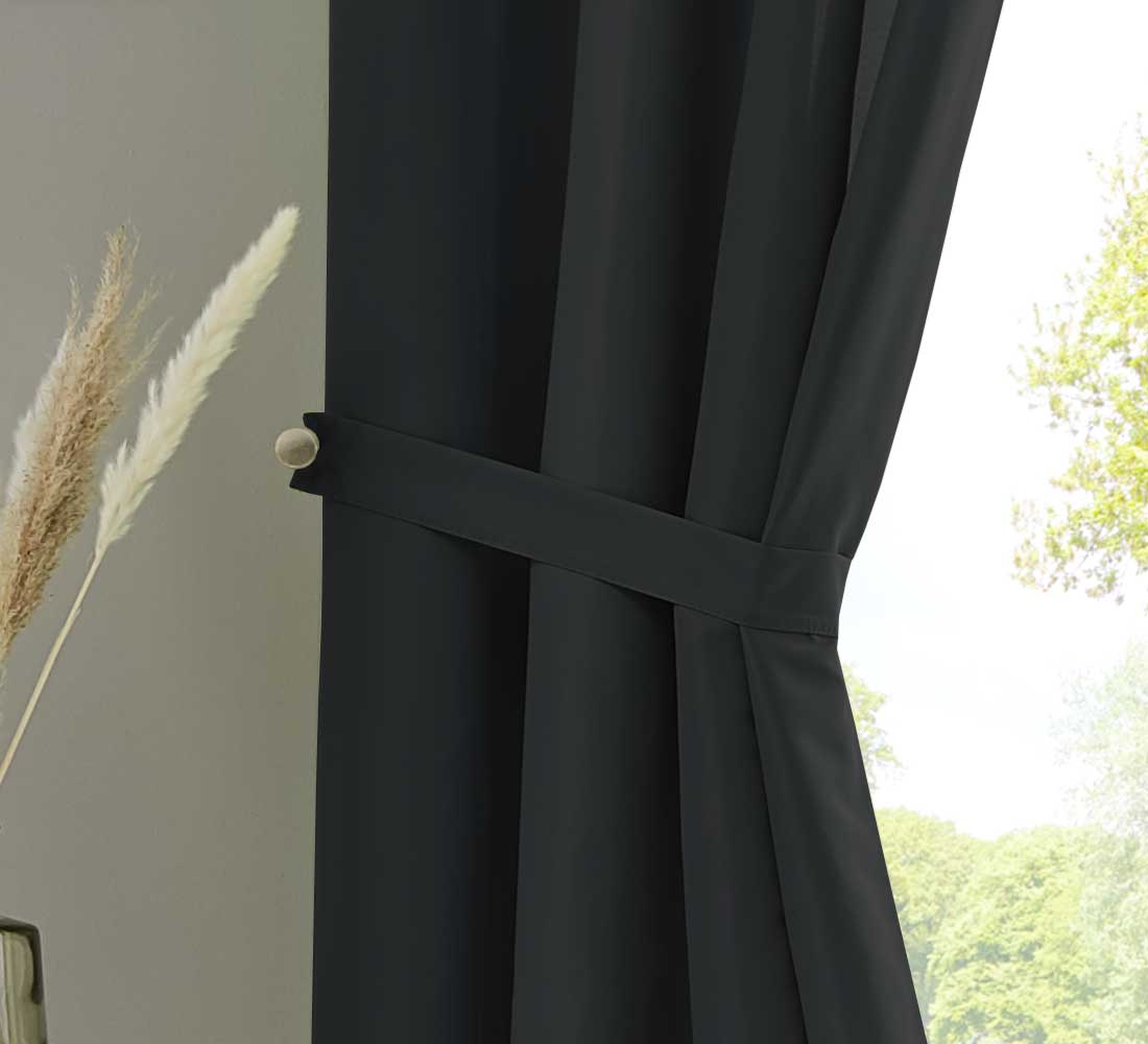 2er Set Vorhänge Schal Schlaufen »Berlin« Microsatin Lichtdurchlässig Kräuselband Uni Matt 20400N2 Vorhang 20405_raff_schwarz_1_df67e94e-5d6f-4efc-9a2b-828d562336e4 | Gardinenbox.de