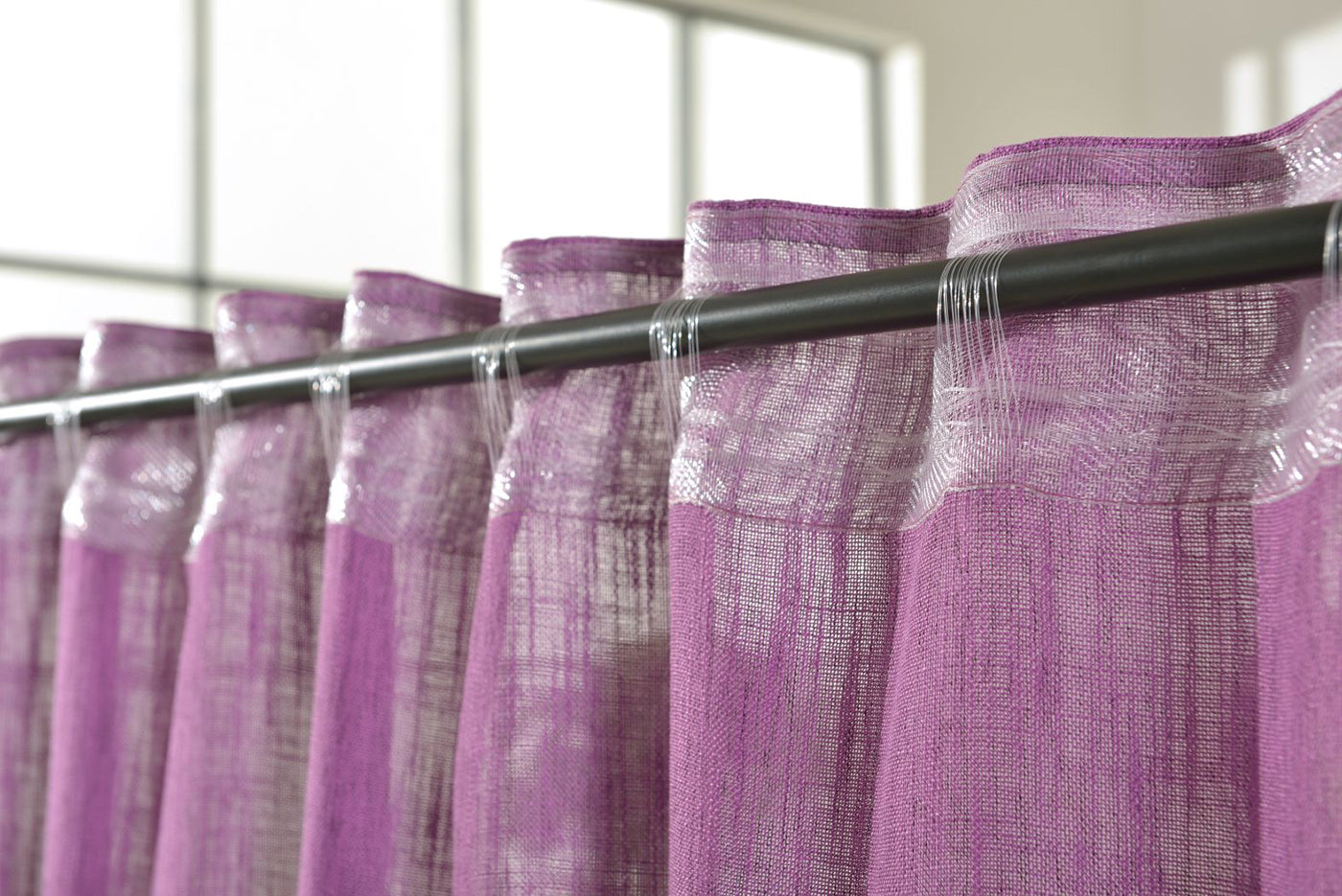 Vorhang Schal verdeckte Schlaufen >>Linene<< blickdicht Leinen Optik Natur Grobfaser (HxB) Lanhaus Stil schwere Qualität 20445 Vorhang 20445_fuchsia_7 | Gardinenbox.de