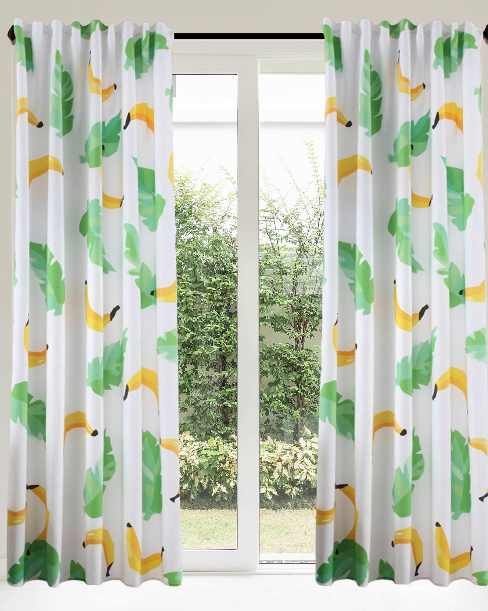 Vorhang Schal blickdicht verdeckte Schlaufen Universalband Digitaldruck (Höhe x Breite cm) 204902 Banane 1 Stück 245x140 Vorhang Set 204902banane_1ed016da-4359-49be-a8f2-61f11a2576c7 | Gardinenbox.de
