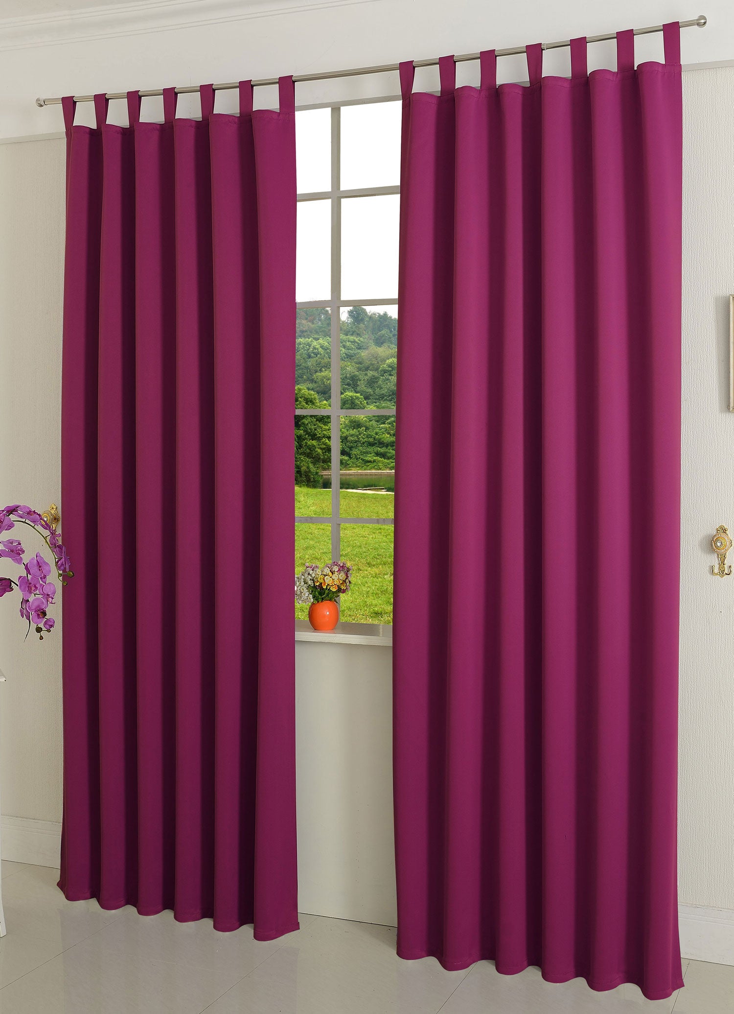 Verdunkelungsvorhag mit Schlaufen matt uni Farben aus weichfallenden blickdichten Stoff blickdicht Blackout 20610 Himbeere 245x135 (HxB) Vorhang 20610himbeere | Gardinenbox.de