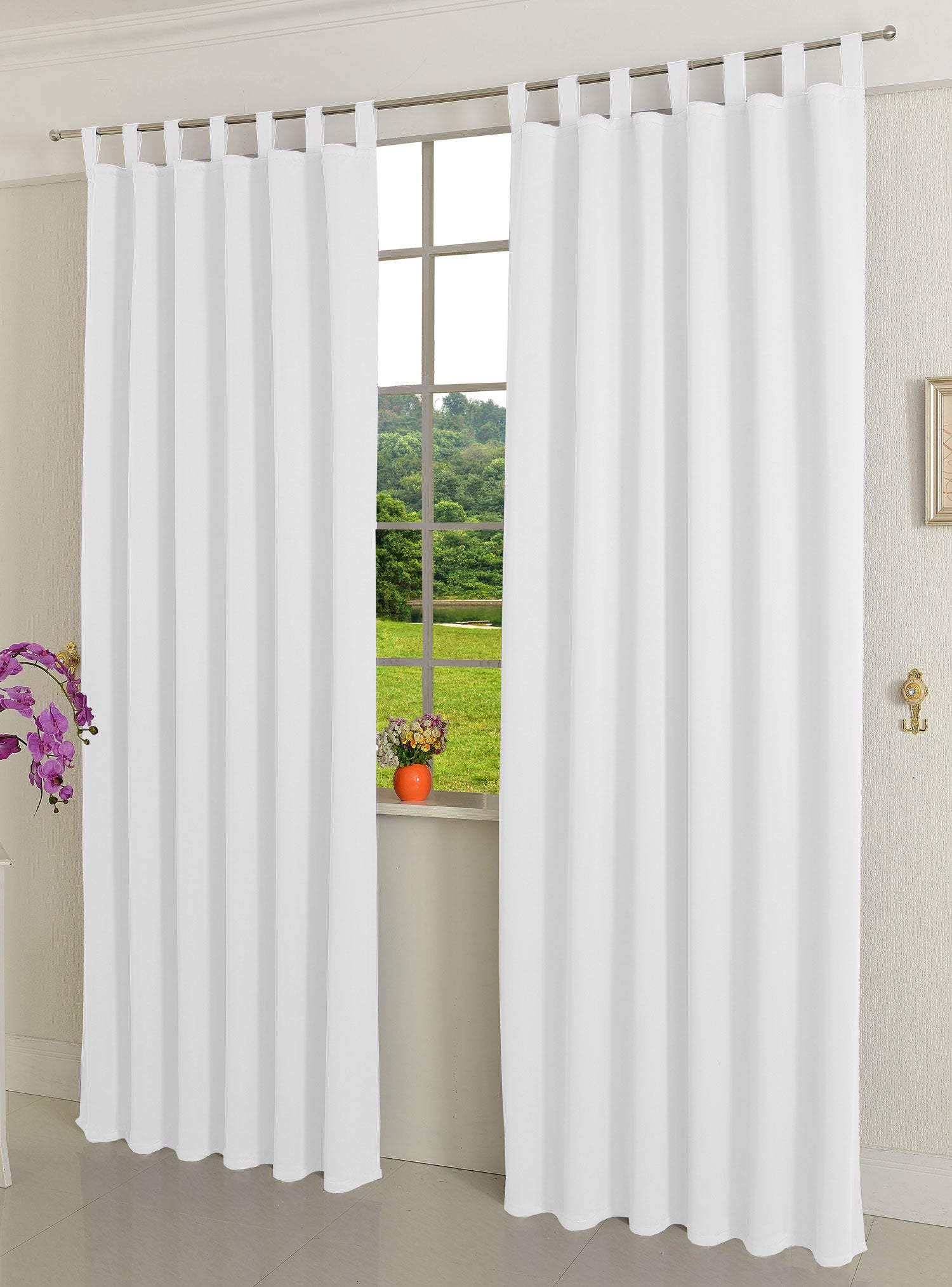 Verdunkelungsvorhag mit Schlaufen matt uni Farben aus weichfallenden blickdichten Stoff blickdicht Blackout 20610 Weiß 245x135 (HxB) Vorhang 20610weiss | Gardinenbox.de