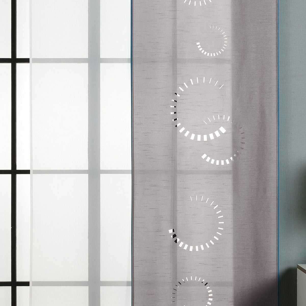 2er-Pack Schiebegardine Flächenvorhang Avila Lasercut Wildseide Optik Voile cm (HxB) inkl. Paneelwagen und Beschwerungsstangen 165610 Grau Schiebegardine 2er-Pack_Schiebegardine_Flachenvorhang_Avila_Lasercut_Wildseide_Optik_Voile_cm_HxB_inkl._Paneelwagen_und_Beschwerungsstangen_165610_-_Gardinenbox.de_-_-3674836 | Gardinenbox.de