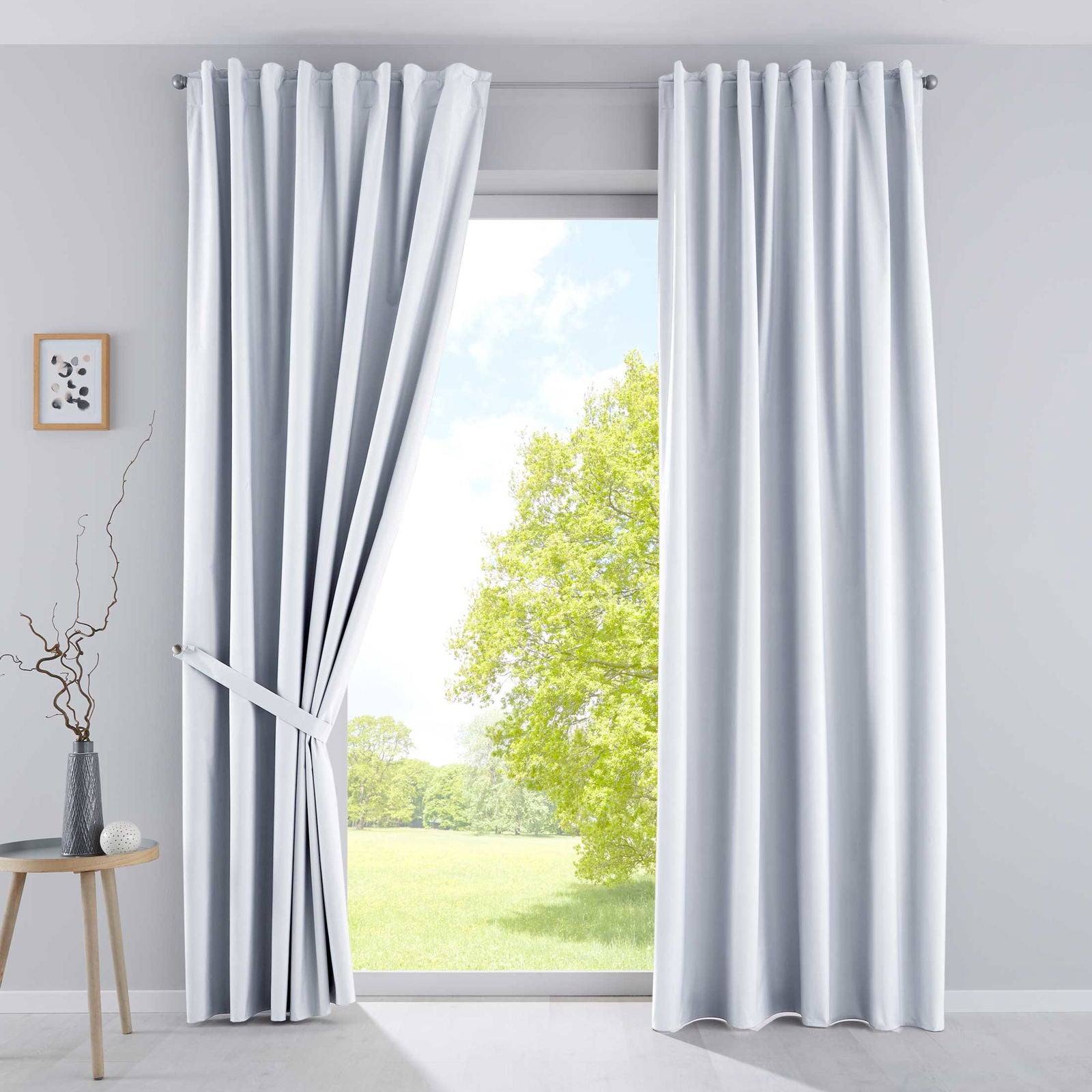 2er Pack Vorhänge Verdunkelung »DARK« 100% Blickdicht verdeckte Schlaufen Kräuselband Raffhalter Softshell Material Lichtundurchlässig 10000350-2 Weiß Vorhang Set 2er_Pack_Vorhange_Verdunklung_DARK_100_Blickdicht_verdeckte_Schlaufen_Krauselband_Raffhalter_Softshell_Material_Lichtundurchlassig_10000350-2_-_Gardinenbox.de_-_-3669023 | Gardinenbox.de