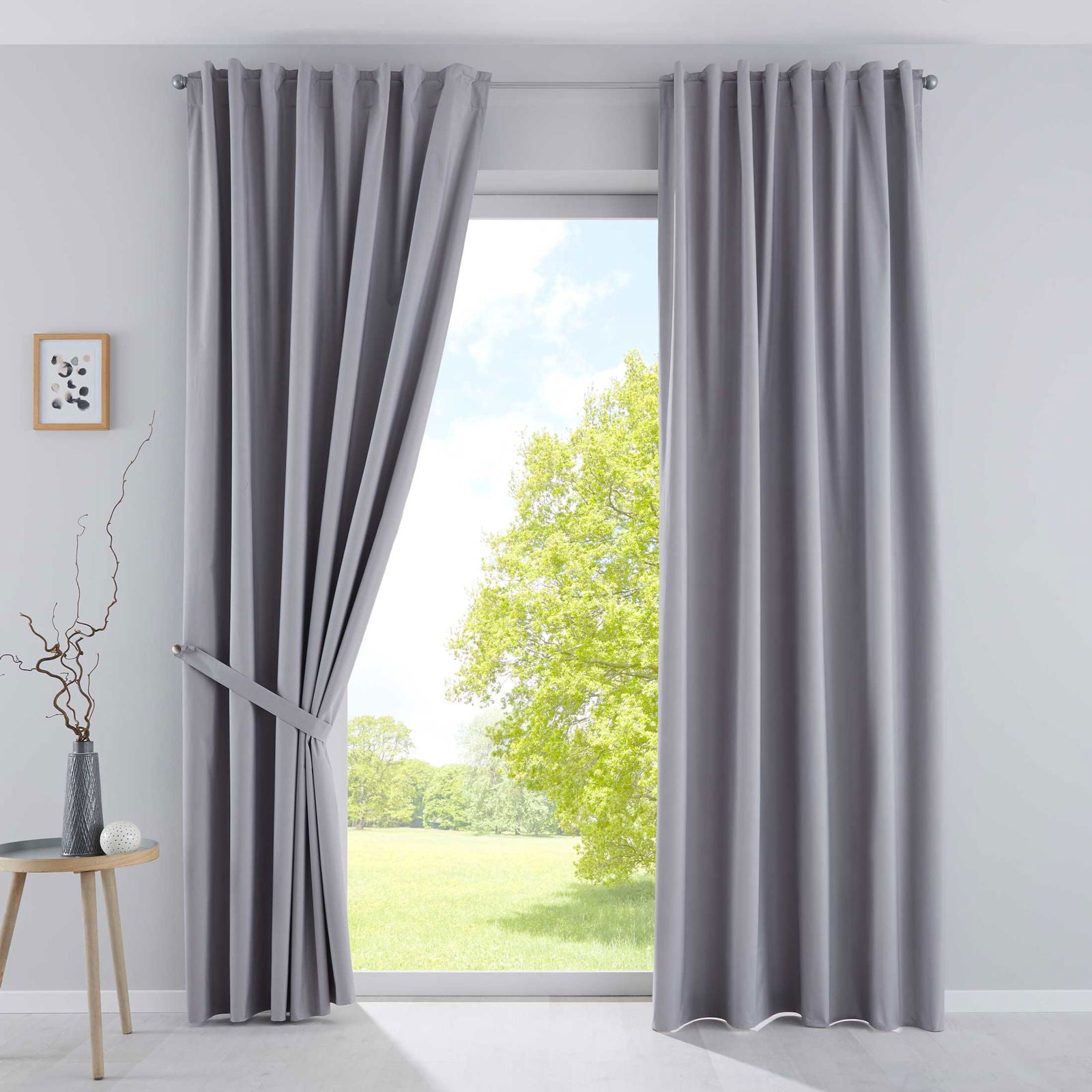 2er Pack Vorhänge Verdunkelung »DARK« 100% Blickdicht verdeckte Schlaufen Kräuselband Raffhalter Softshell Material Lichtundurchlässig 10000350-2 Grau Vorhang Set 2er_Pack_Vorhange_Verdunklung_DARK_100_Blickdicht_verdeckte_Schlaufen_Krauselband_Raffhalter_Softshell_Material_Lichtundurchlassig_10000350-2_-_Gardinenbox.de_-_-3669140 | Gardinenbox.de