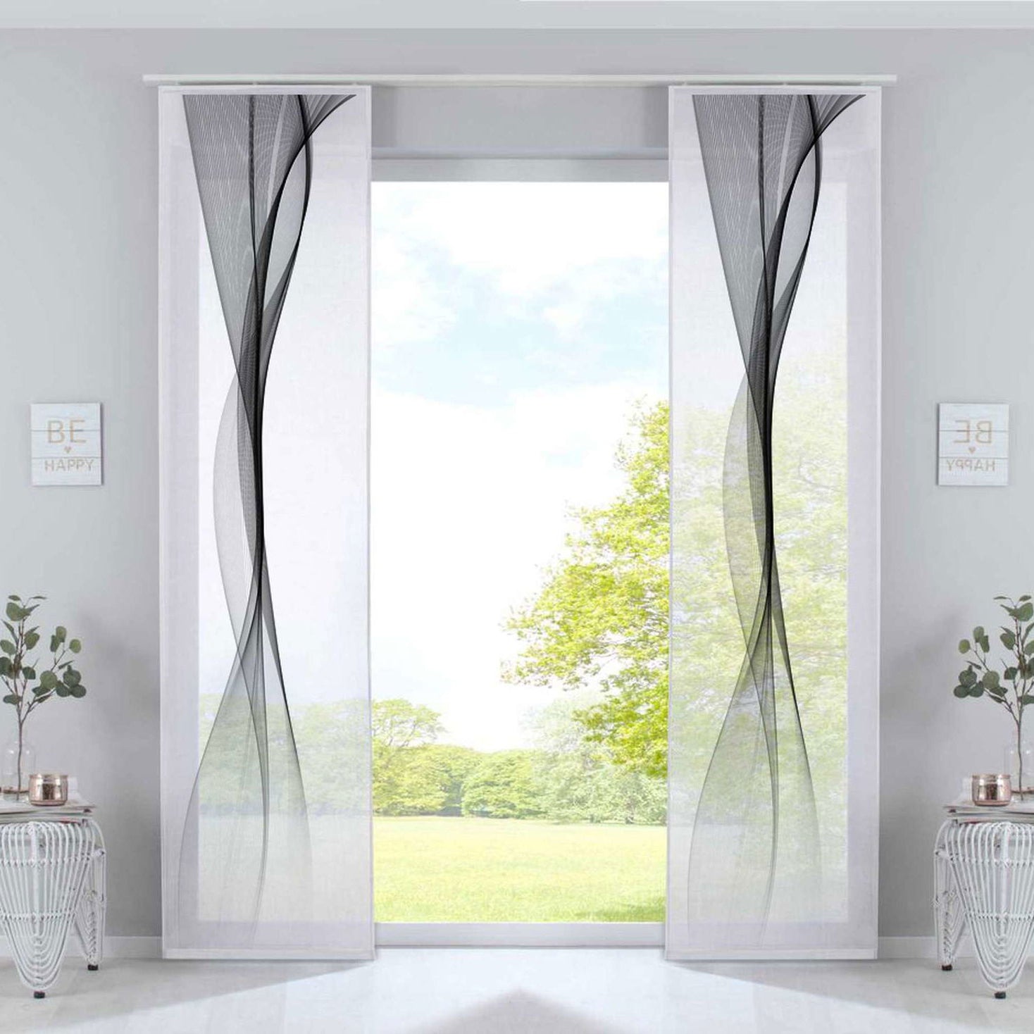 2er Set Schiebegardinen Flächenvorhänge »Izmir« Voile transparent Paneelwagen Beschwerungsstange 2022400-2 Welle Schwarz Schiebegardine 2er_Set_Schiebegardinen_Flachenvorhange_Izmir_Voile_transparent_Paneelwagen_Beschwerungsstange_2022400-2_-_Gardinenbox.de_-_-3672740 | Gardinenbox.de