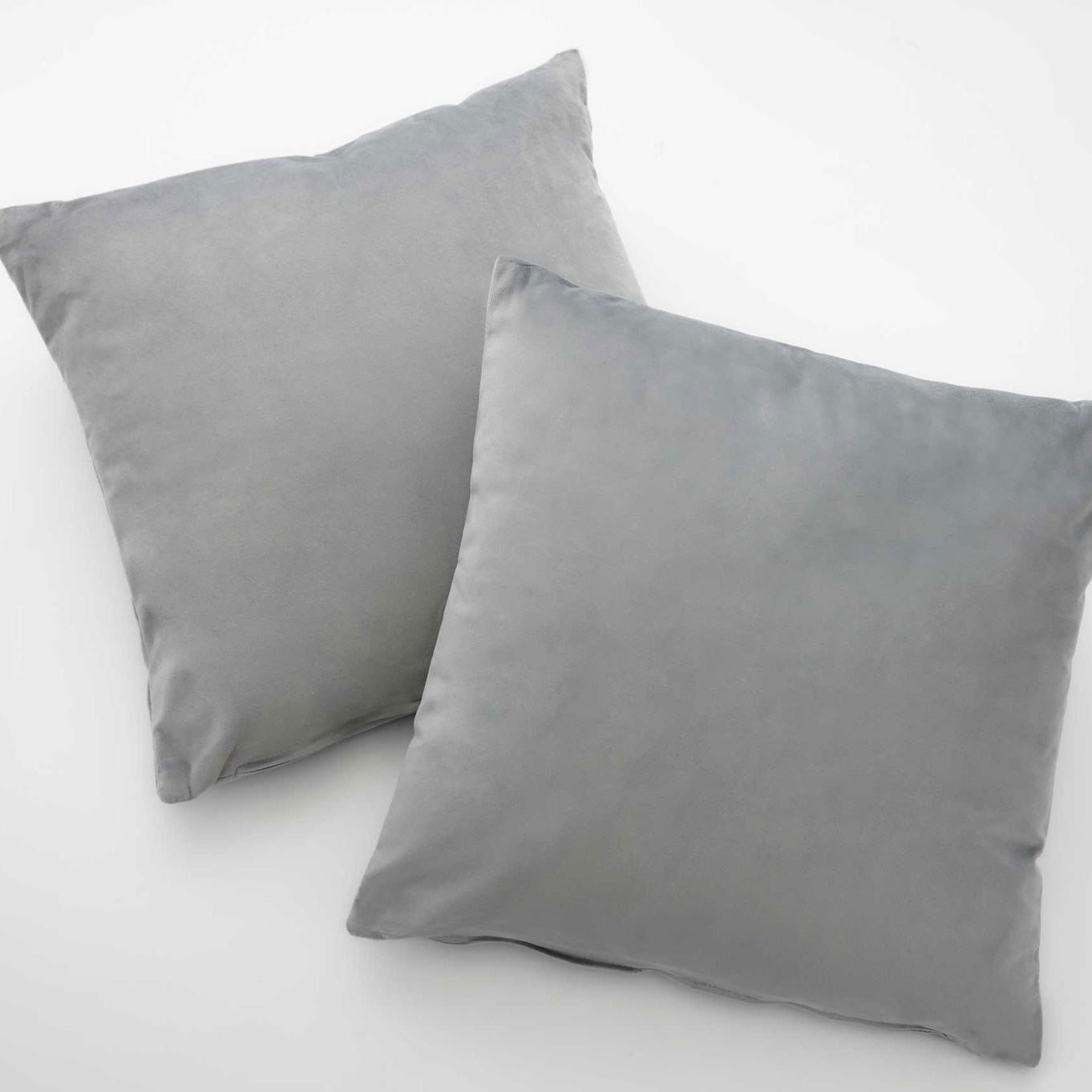 2er Set Sofakissen mit Füllung »Milano« Dekokissen mit Komfort-Samt-Bezug und Reißverschluß mit Füllkissen Extra Weich Couchkissen 203572-2 Grau Kissen mit Füllung 2er_Set_Sofakissen_mit_Fullung_Milano_Dekokissen_mit_Komfort-Samt-Bezug_und_Reissverschluss_mit_Fullkissen_Extra_Weich_Couchkissen_203572-2_-_Gardinenbox.de_-_-3673300 | Gardinenbox.de