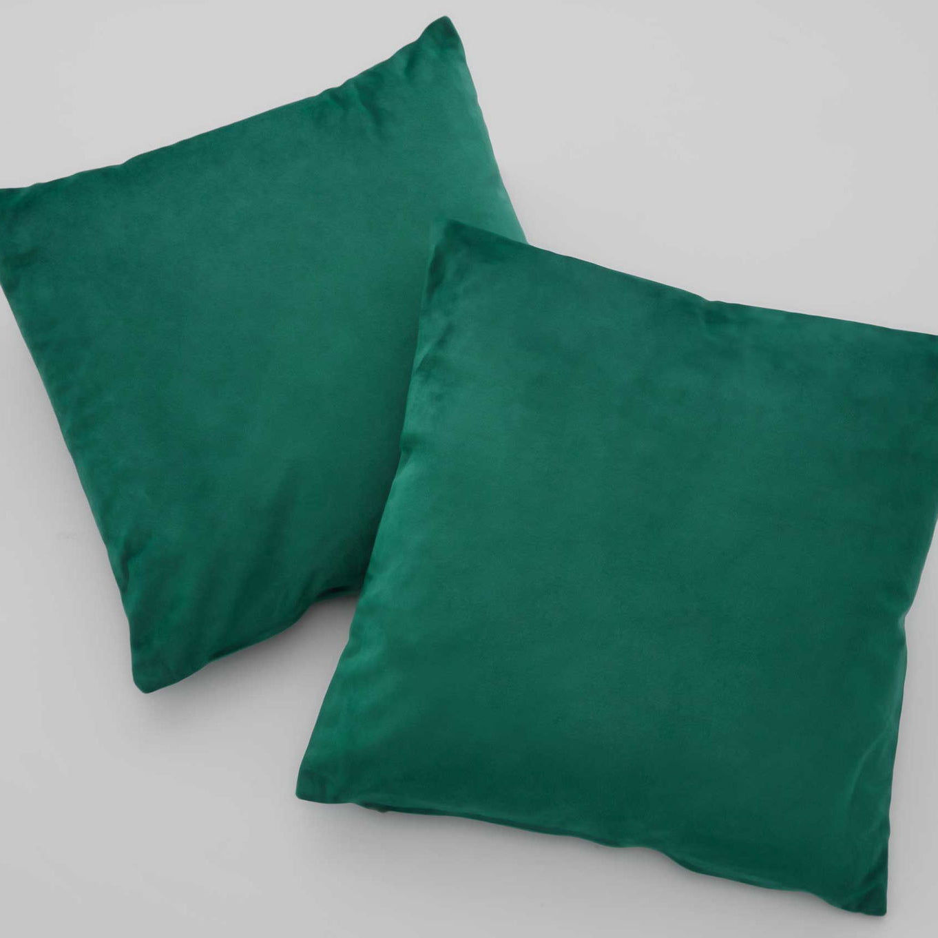 2er Set Sofakissen mit Füllung »Milano« Dekokissen mit Komfort-Samt-Bezug und Reißverschluß mit Füllkissen Extra Weich Couchkissen 203572-2 Grün Kissen mit Füllung 2er_Set_Sofakissen_mit_Fullung_Milano_Dekokissen_mit_Komfort-Samt-Bezug_und_Reissverschluss_mit_Fullkissen_Extra_Weich_Couchkissen_203572-2_-_Gardinenbox.de_-_-3673309 | Gardinenbox.de