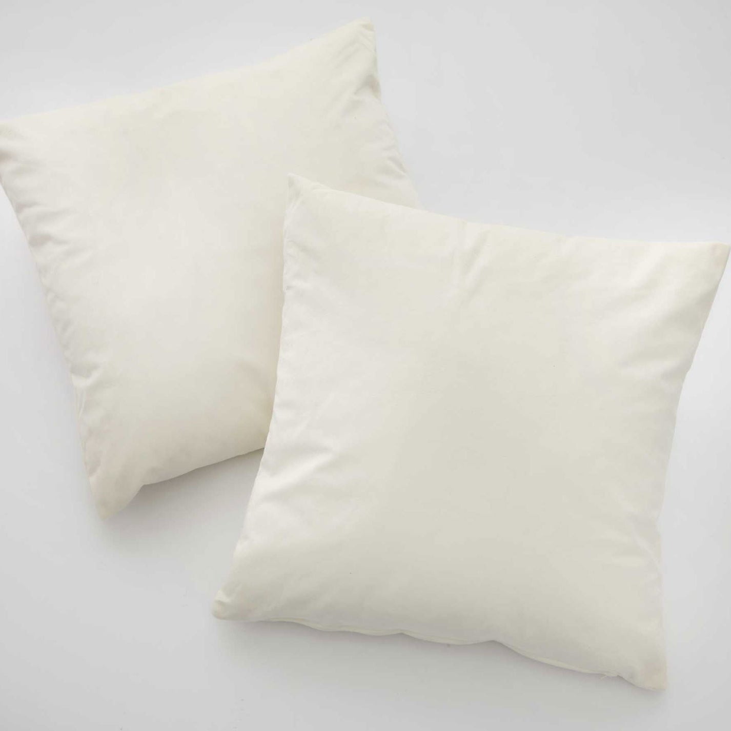 2er Set Sofakissen mit Füllung »Milano« Dekokissen mit Komfort-Samt-Bezug und Reißverschluß mit Füllkissen Extra Weich Couchkissen 203572-2 Creme Kissen mit Füllung 2er_Set_Sofakissen_mit_Fullung_Milano_Dekokissen_mit_Komfort-Samt-Bezug_und_Reissverschluss_mit_Fullkissen_Extra_Weich_Couchkissen_203572-2_-_Gardinenbox.de_-_-3673331 | Gardinenbox.de