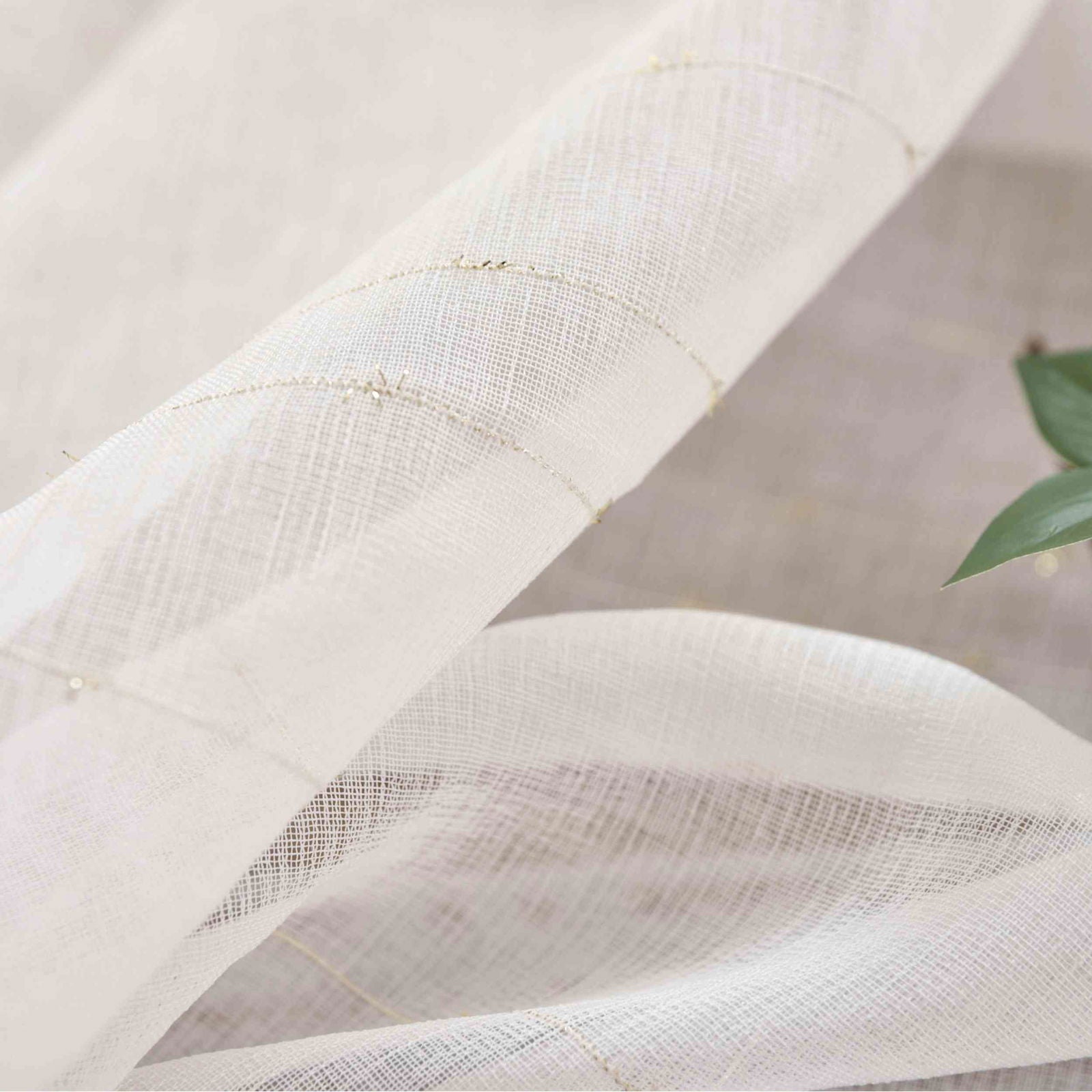 2er Set Transparente Gardine HxB 245x145 cm Weiß »DOHA« in Leinen-Optik mit Glänzendem Garn - Moderne Linien-Design, Pflegeleicht 2023490-2 Gardinenschal 2er_Set_Transparente_Gardine_HxB_245x145_cm_Weiss_DOHA_in_Leinen-Optik_mit_Glanzendem_Garn_-_Moderne_Linien-Design_Pflegeleicht_2023490-2_-_Gardinenbox.de_-_-3673362 | Gardinenbox.de