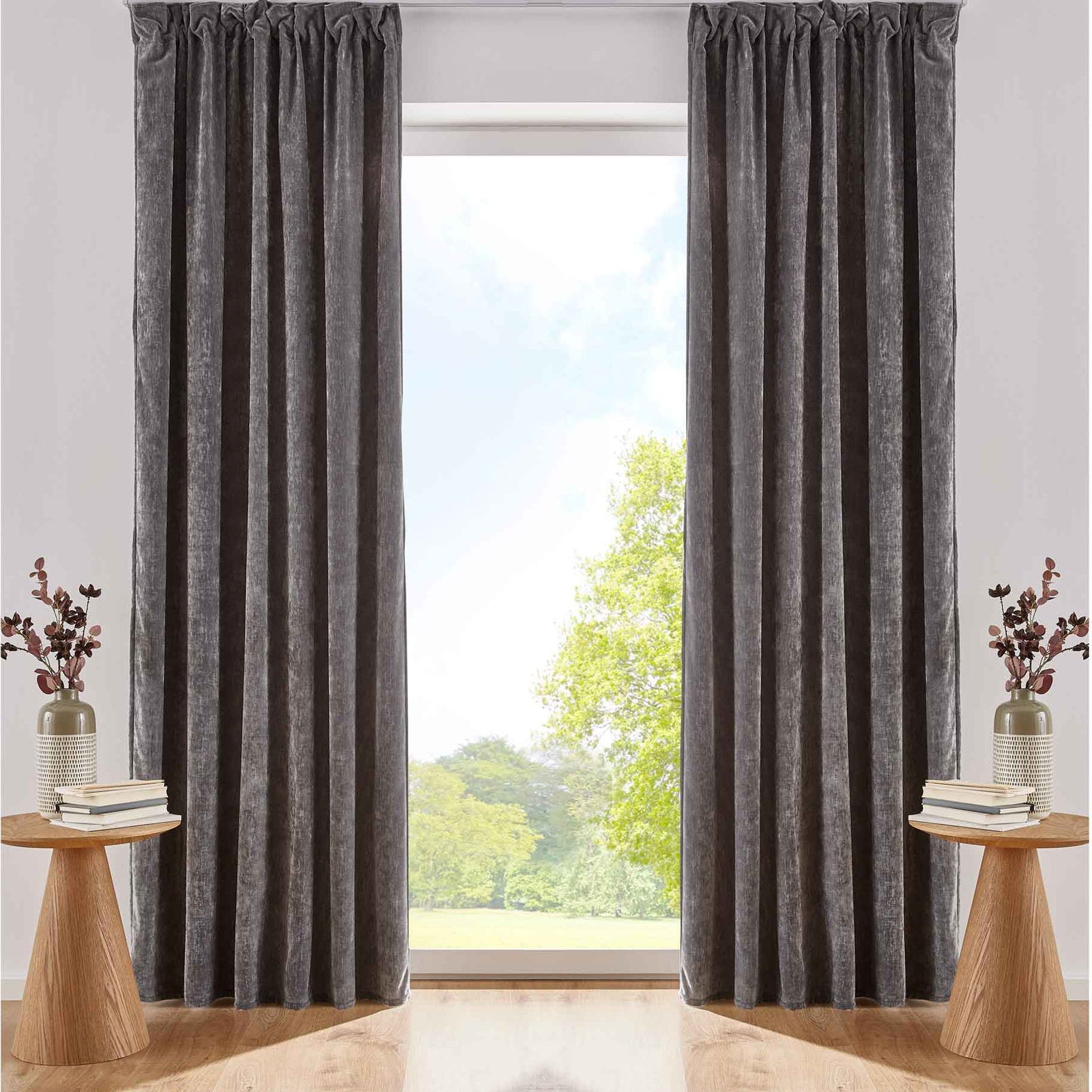 2er Set Vorhänge Thermo Chenille Schlaufenband Samtig Weich Verdunkelung 2022500-2 Dunkelgrau Vorhang Set 2er_Set_Vorhange_Thermo_Chenille_Schlaufenband_Samtig_Weich_Verdunkelung_2022500-2_-_Gardinenbox.de_-_-3674456 | Gardinenbox.de