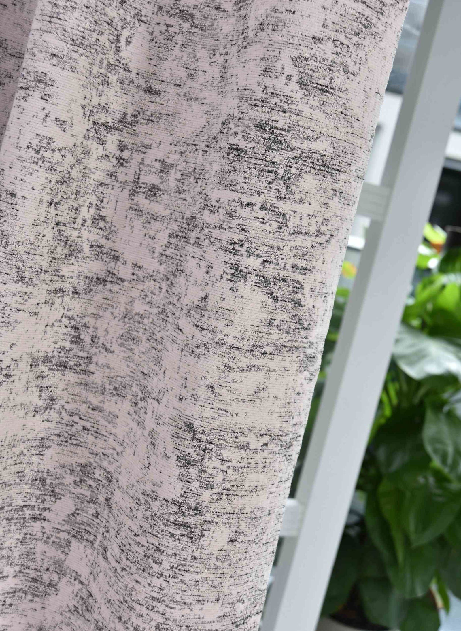 2er Set Vorhänge Wendevorhang HxB 245x140 cm Creme Schwarz Jacquard-Muster »VENEDIG« Beidseitig Nutzbar Hell/Dunkel Kunststoffösen Flexibles Raumdesign 2023310-2 Vorhang Set 2er_Set_Vorhange_Wendevorhang_HxB_245x140_cm_Creme_Schwarz_Jacquard-Muster_VENEDIG_Beidseitig_Nutzbar_Hell-Dunkel_Kunststoffosen_Flexibles_Raumdesign_2023310-2_-_Gardinenbox.de_-_-3_8de8f679-4fca-4aff-a83c-3cb6a676ab9f | Gardinenbox.de