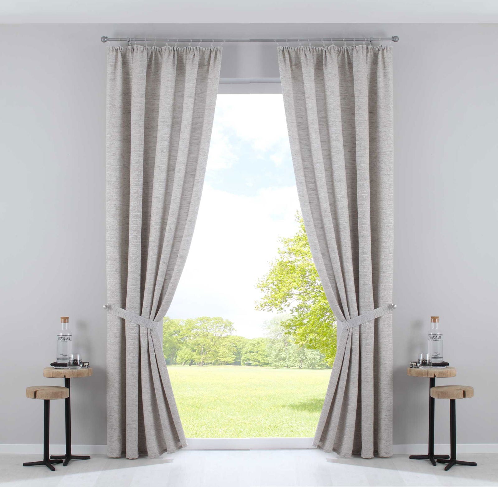 2er Set Vorhänge mit Jacquardmusterung und Effektgarn »Sivas« Blickdicht verdeckte Schlaufen Kräuselband 20190350-2 Taupe Vorhang Set 2er_Set_Vorhange_mit_Jacquardmusterung_und_Effektgarn_Sivas_Blickdicht_verdeckte_Schlaufen_Krauselband_20190350-2_-_Gardinenbox.de_-_-3674092 | Gardinenbox.de