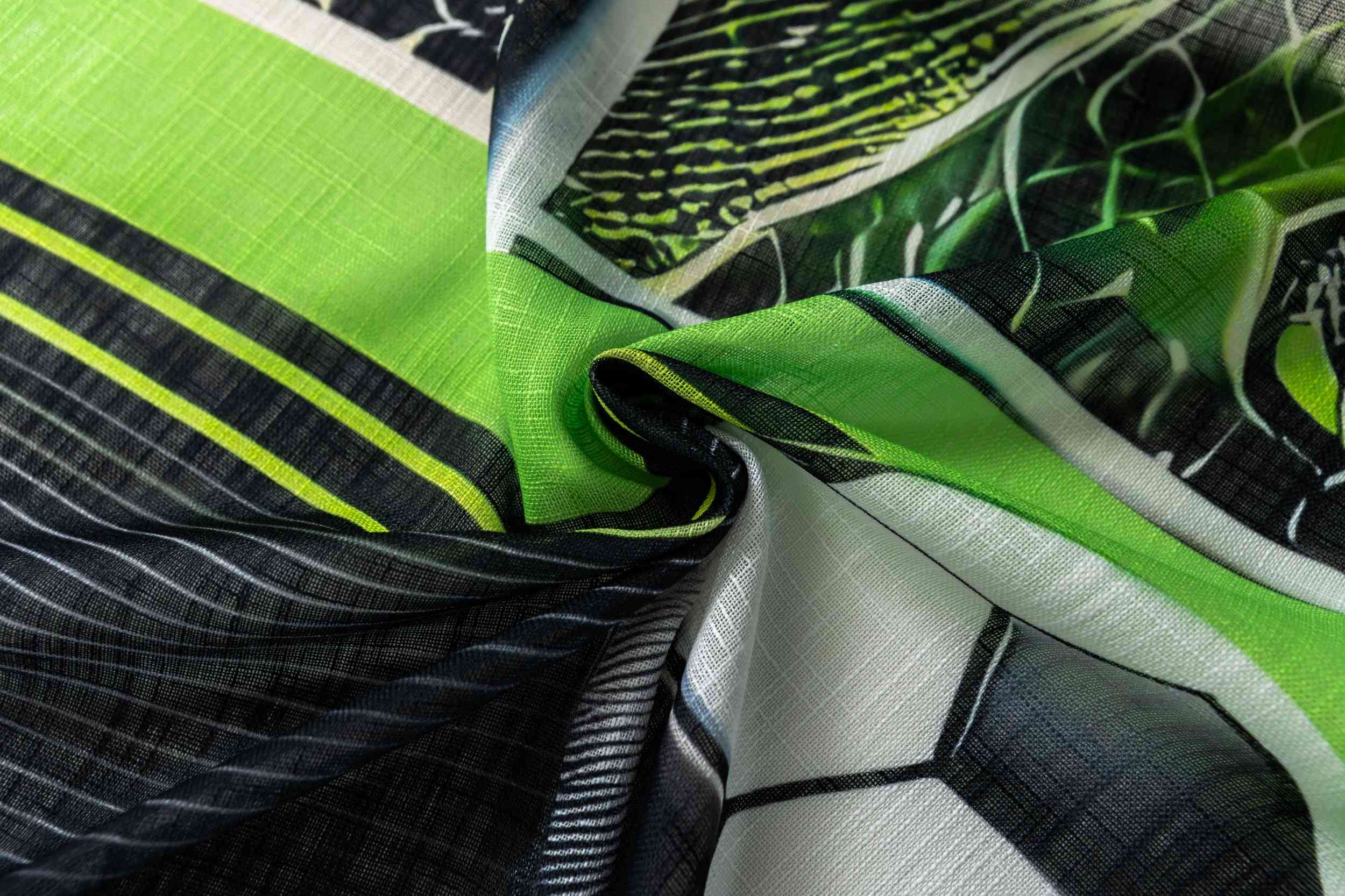 Vorhang Ösen Grobfaser »Seoul Collection« Digital Druck Ösen Gardinen Linenlook-Struktur Halbransparent Blickdicht 2024120 Vorhang 3F3A6012 | Gardinenbox.de