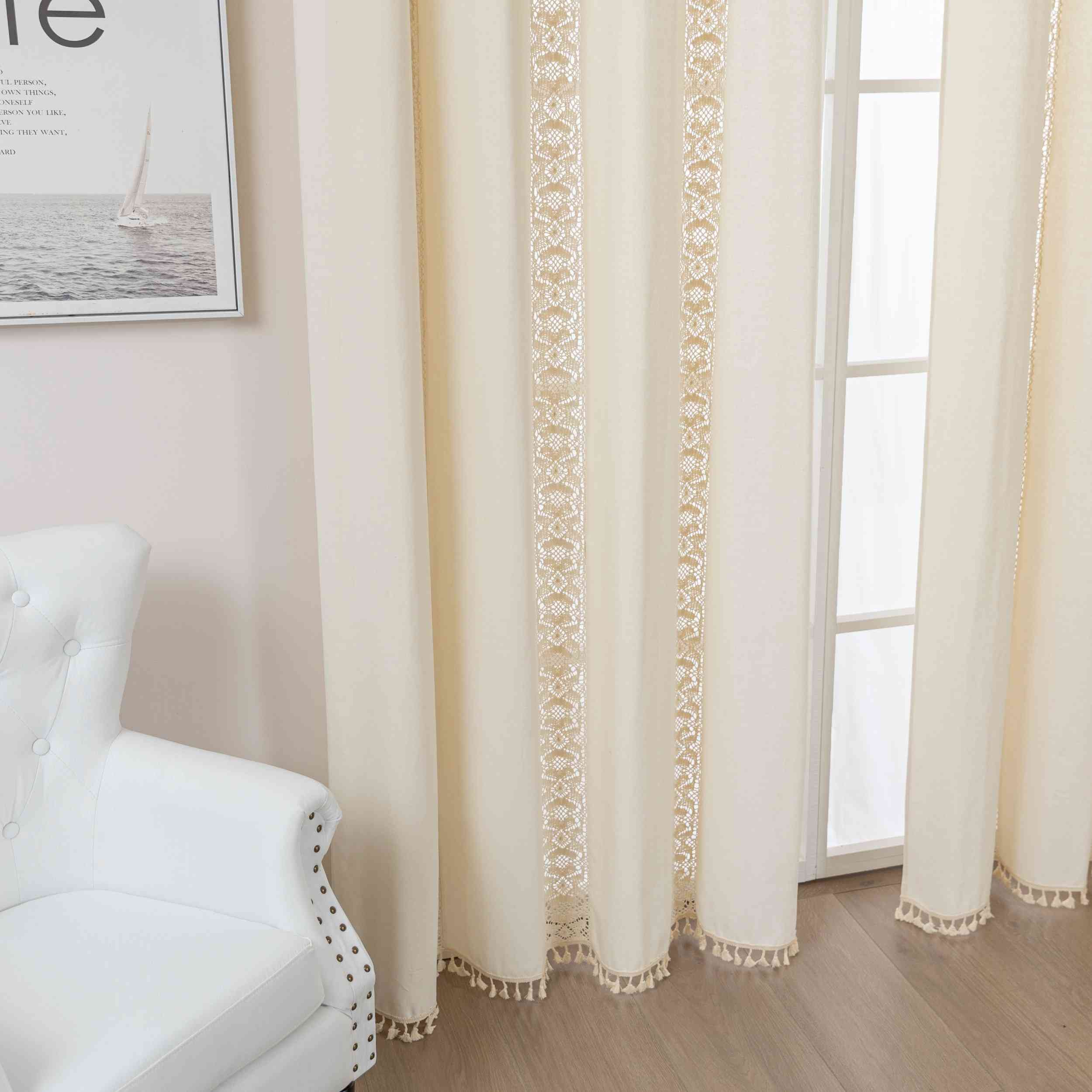 2er Set Vorhang Ösen »Osaka« HxB 245x140 cm Creme 100% Baumwolle Linenlook Makrameespitze Bommeln Raffhalter Gardinen Vorhang 3F3A7205_f8180cb5-557e-4022-9381-6771edcc4873 | Gardinenbox.de