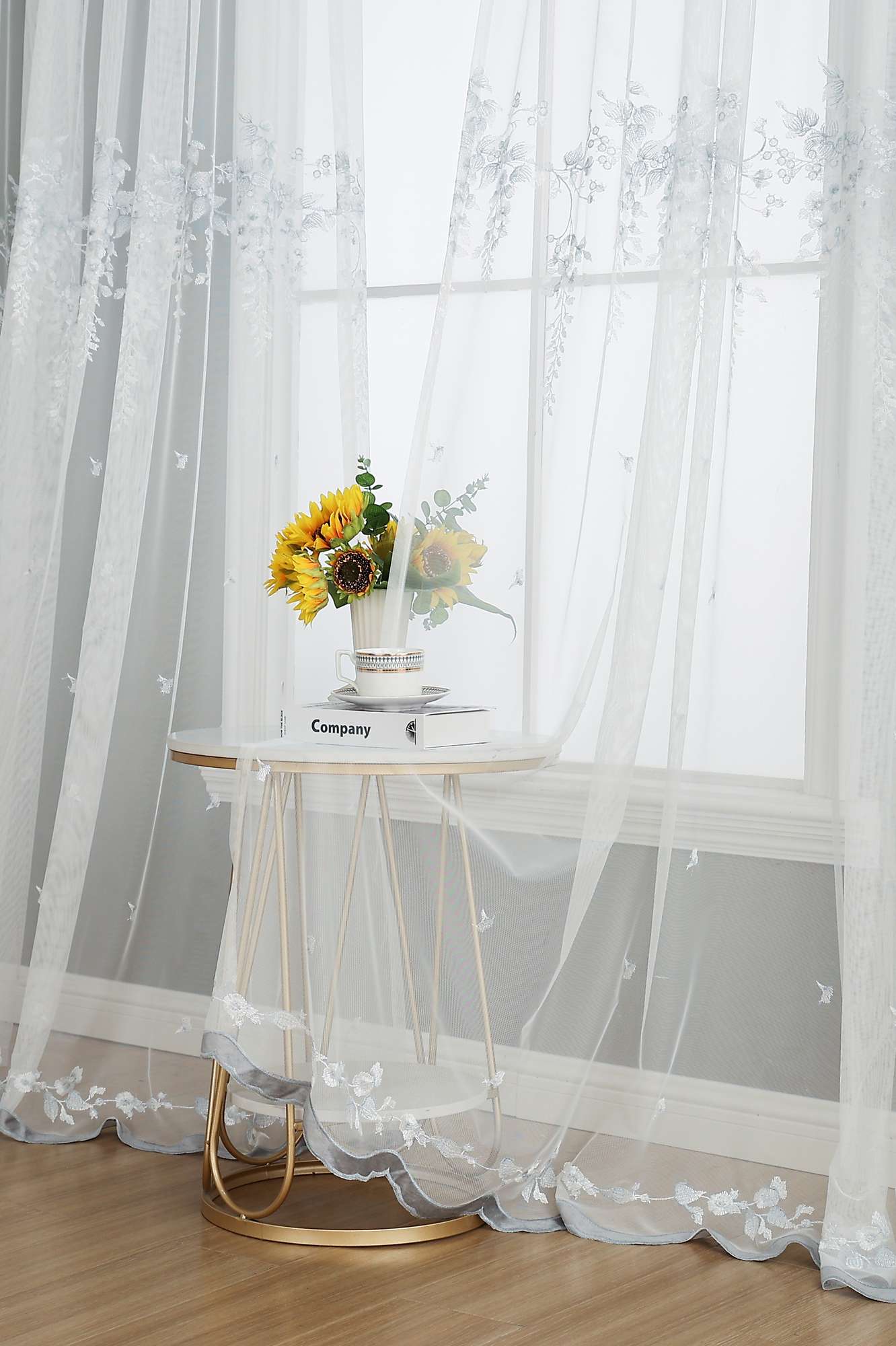 Gardine Raschel Stickerei Design »Florenz« Multiband für Gardinenschiene und Gardinenstange Elegante Fensterdekoration 2023200 Gardinenschal 593A0202 | Gardinenbox.de