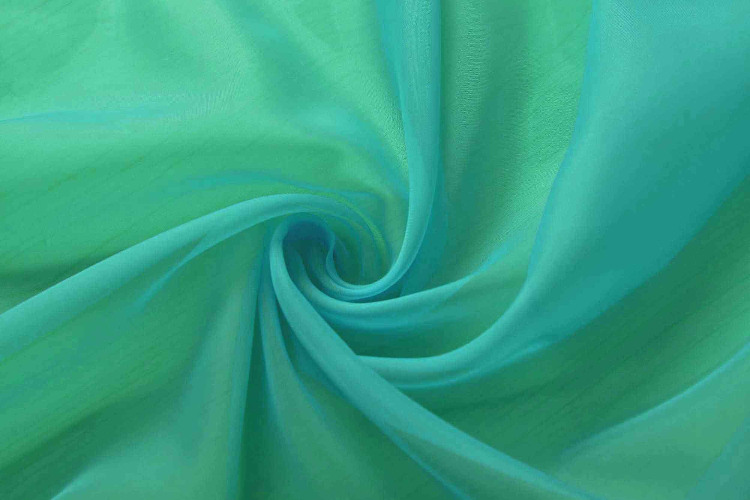 2er Set Ösengardinen Transparent »Basel« Gardine Bleiband Store Vorhang 20332TR2 Gardinen Set 61000cn_voile_detail_petrol1_1 | Gardinenbox.de