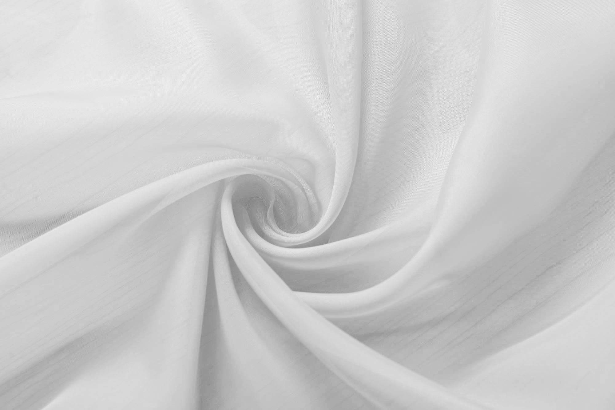 2er Set Ösengardinen Transparent »Basel« Gardine Bleiband Store Vorhang 20332TR2 Gardinen Set 61000cn_voile_detail_weiss1 | Gardinenbox.de