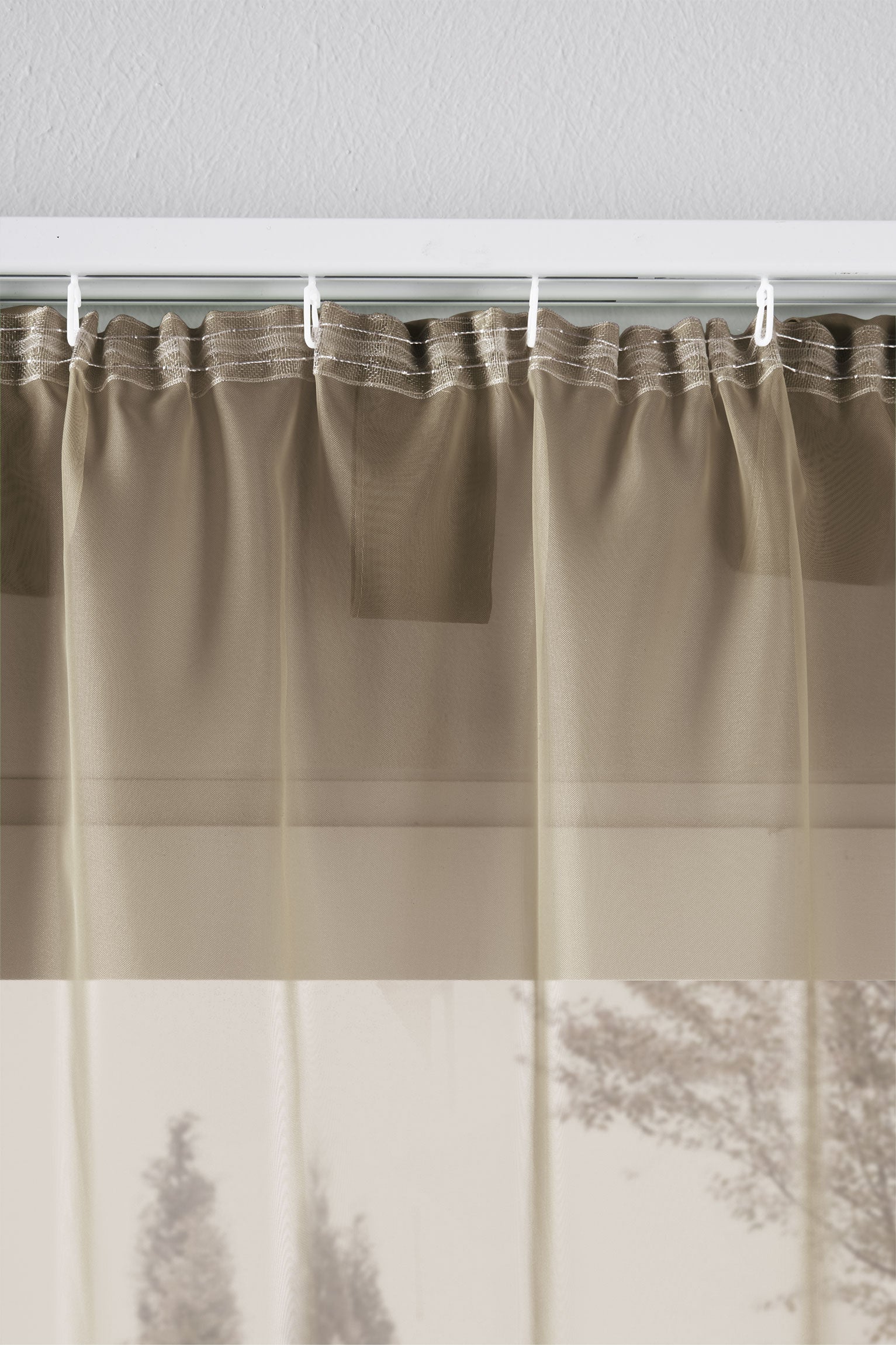 2er-Pack Gardinen Transparent Vorhang Set Wohnzimmer Voile Schlaufenschal mit Bleibandabschluß 61000CN Gardinen Set 61175_schiene_nougat | Gardinenbox.de