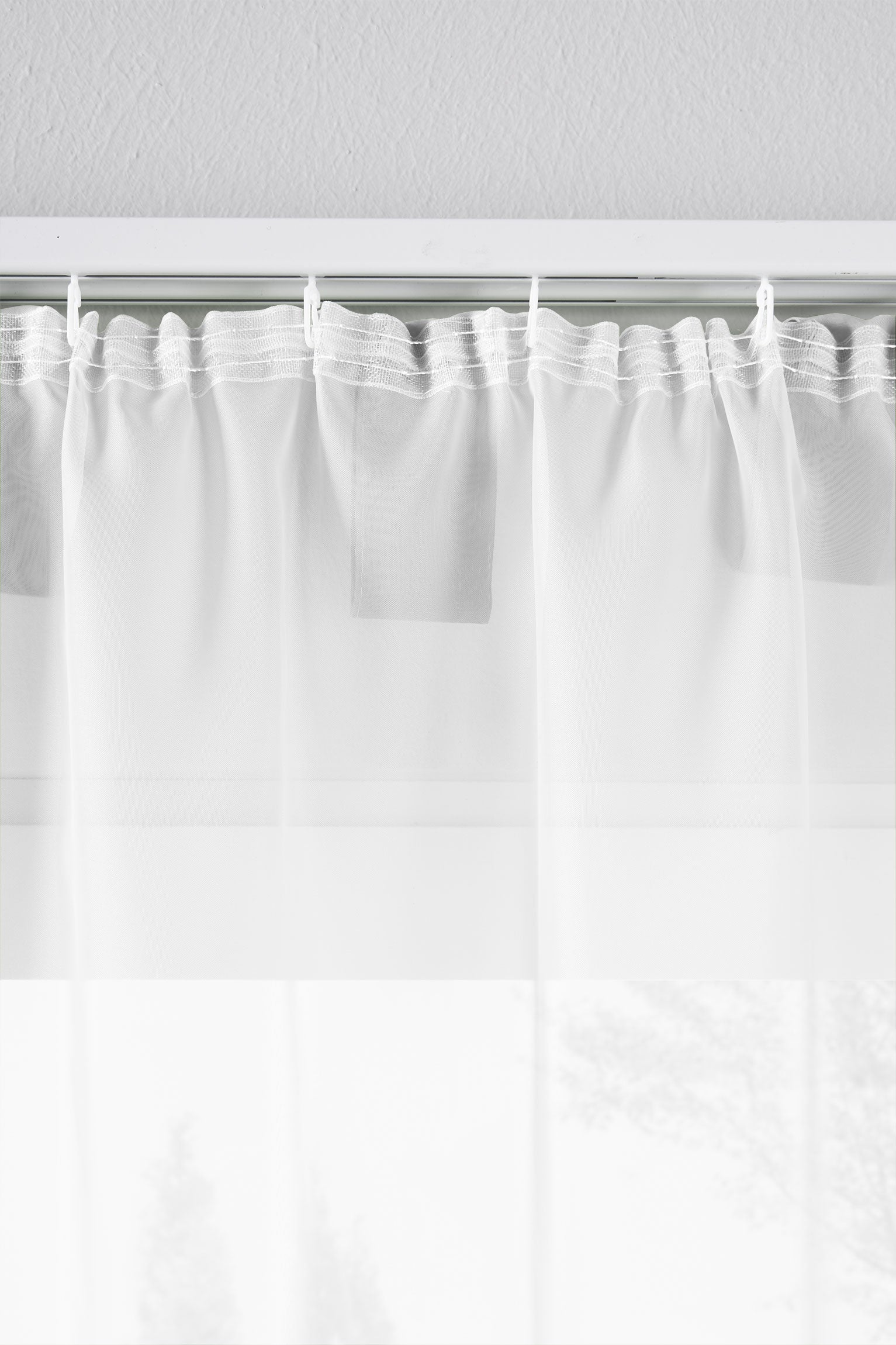 2er-Pack Gardinen Transparent Vorhang Set Wohnzimmer Voile Schlaufenschal mit Bleibandabschluß 61000CN Gardinen Set 61175_schiene_weiss | Gardinenbox.de