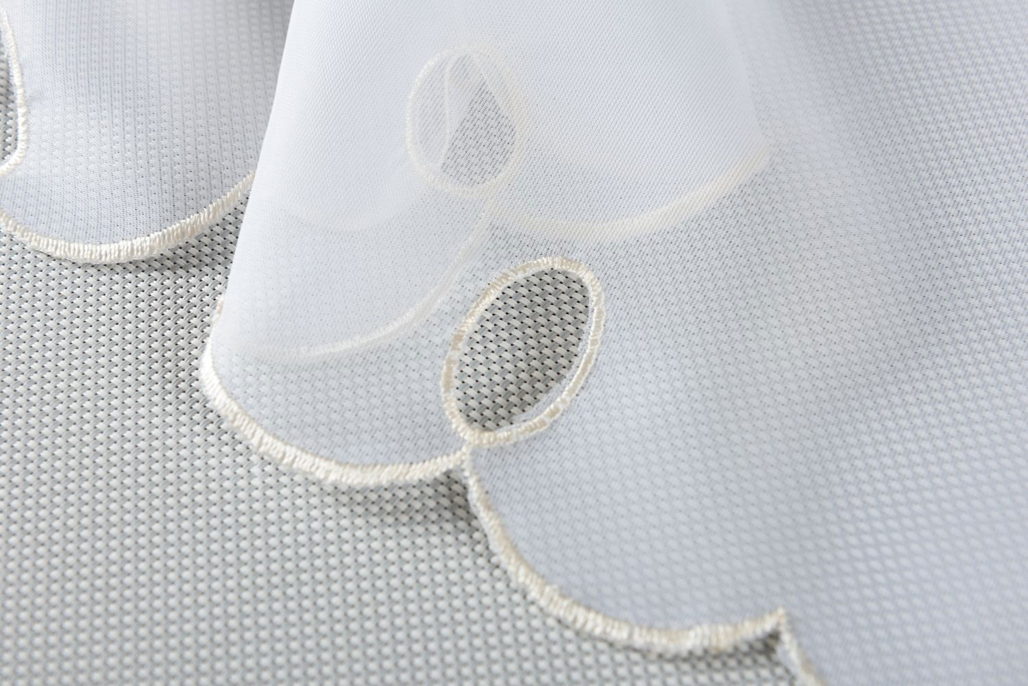 AURA Scheibengardine Stangendurchzug für Gardinenstangen Scheibe Gardine Küche 112240 Scheibengardine AURA_Scheibengardine_Stangendurchzug_fur_Gardinenstangen_Scheibe_Gardine_Kuche_112240_-_Gardinenbox.de_-_-3678165 | Gardinenbox.de