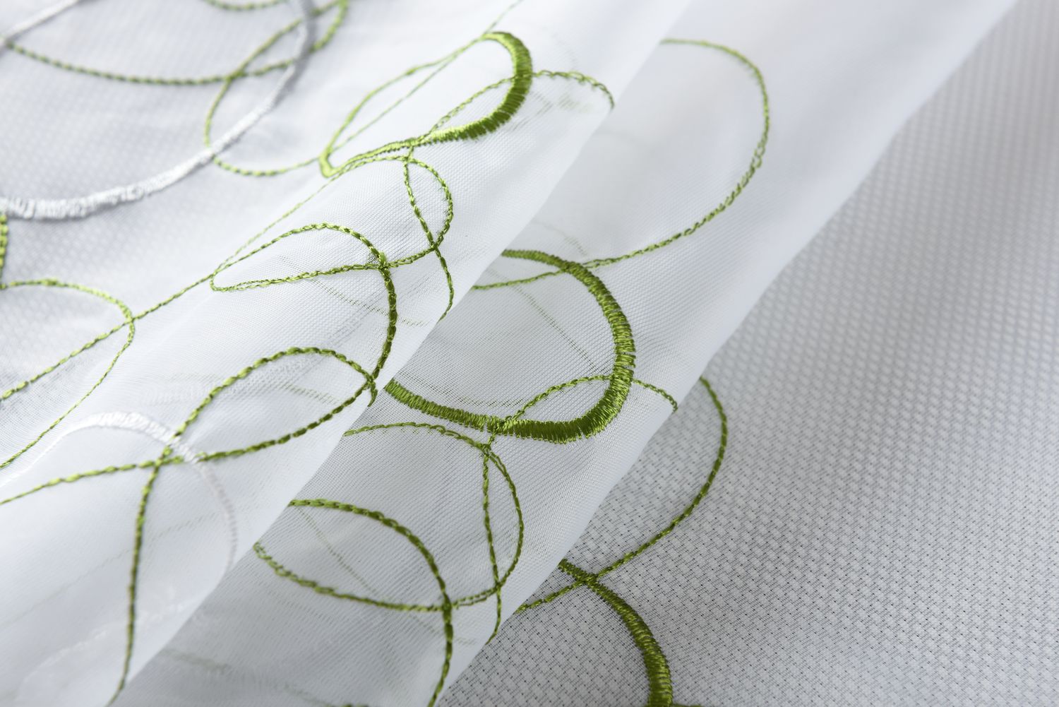 AURA Scheibengardine Stangendurchzug für Gardinenstangen Scheibe Gardine Küche 112240 Scheibengardine AURA_Scheibengardine_Stangendurchzug_fur_Gardinenstangen_Scheibe_Gardine_Kuche_112240_-_Gardinenbox.de_-_-3678185 | Gardinenbox.de