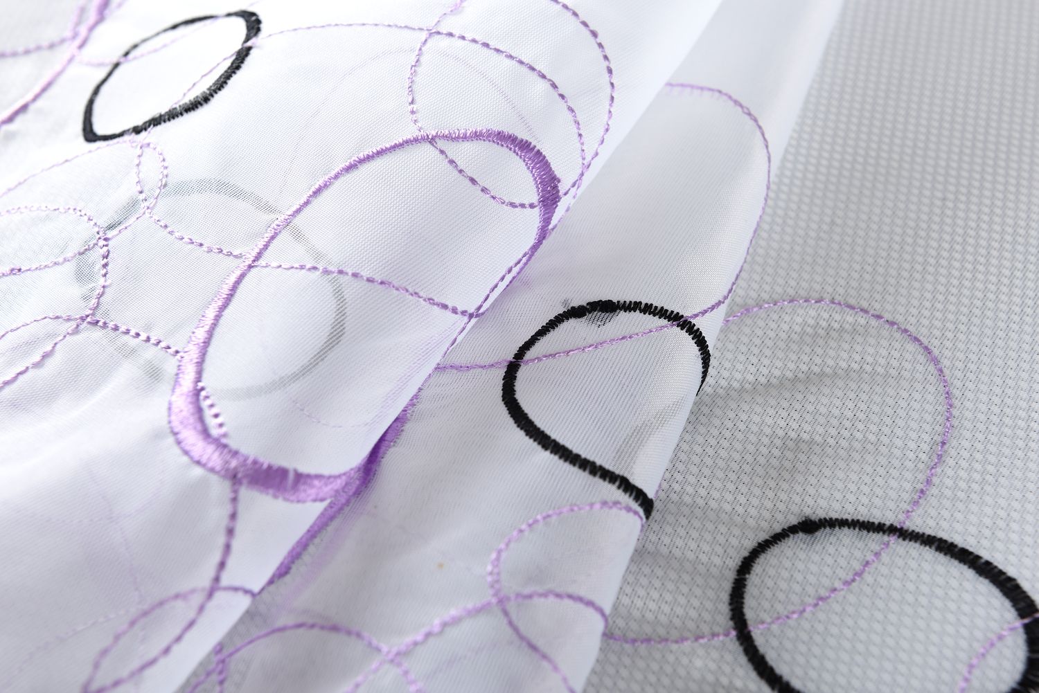 AURA Stickerei Gardinen Set 4 Tlg. Raffhalter Tunneldurchzug Gardinenband für Gardinenschienen 112230 Scheibengardine AURA_Stickerei_Gardinen_Set_4_Tlg._Raffhalter_Tunneldurchzug_Gardinenband_fur_Gardinenschienen_112230_-_Gardinenbox.de_-_-3678326 | Gardinenbox.de